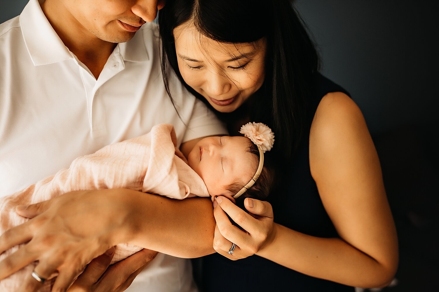 Hong_Family_In_Home_Lifestyle_Newborn_Photos_Jersey_City_NJ_Photographer_0040.jpg