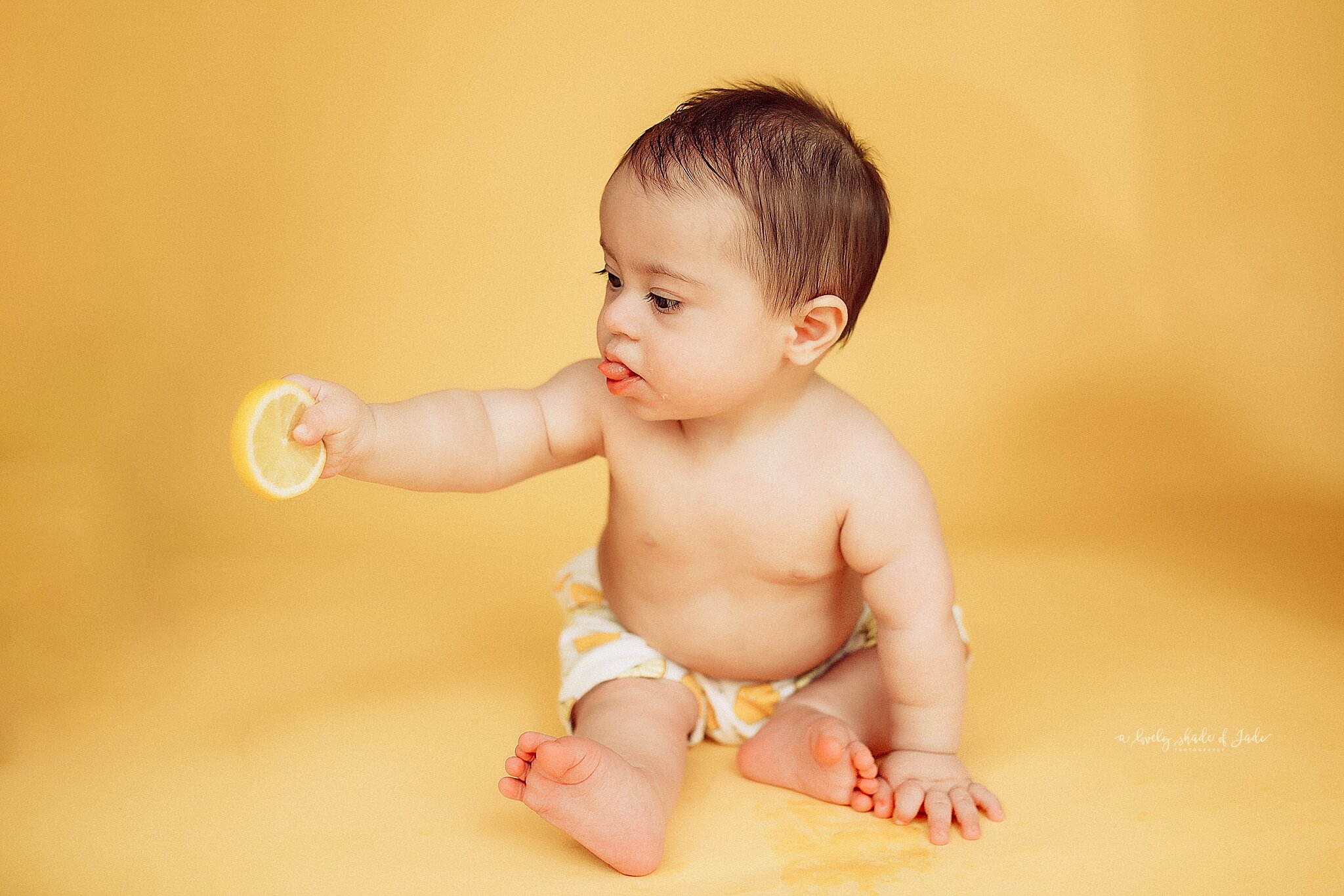 Easy-Peasy-Lemon-Squeezy-Infant-Photos_0010.jpg