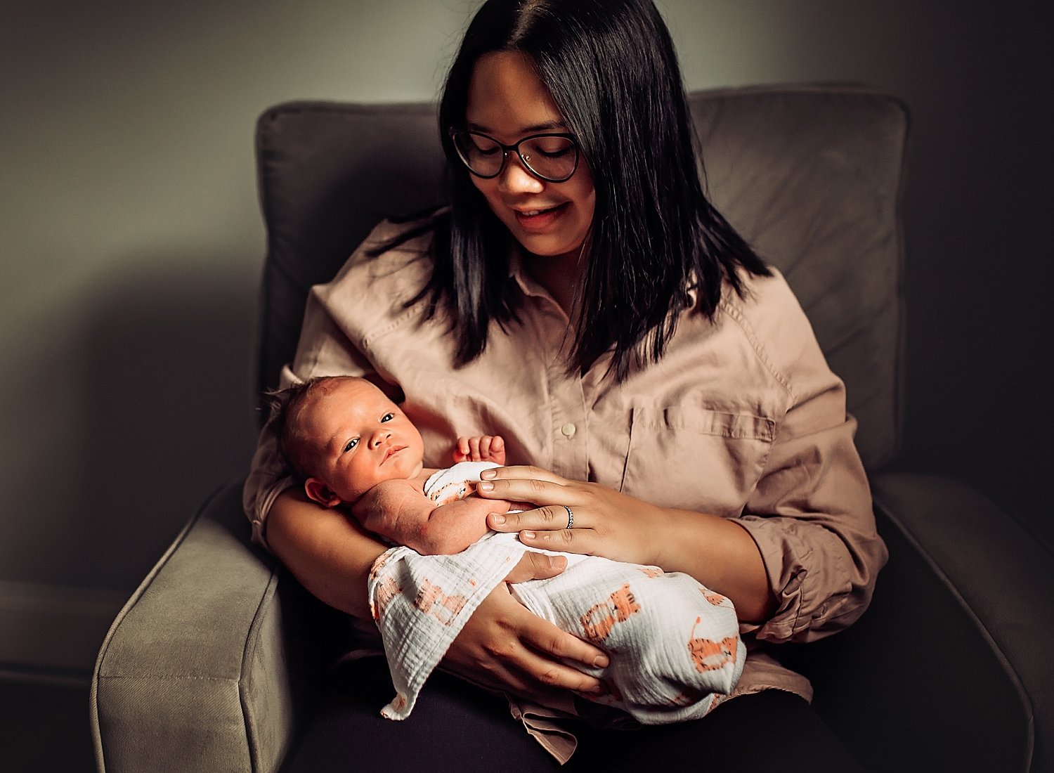 Silva-In-Home-Newborn-Session-NJ-Lifestyle-Newborn-Photographer_0003-1.jpg