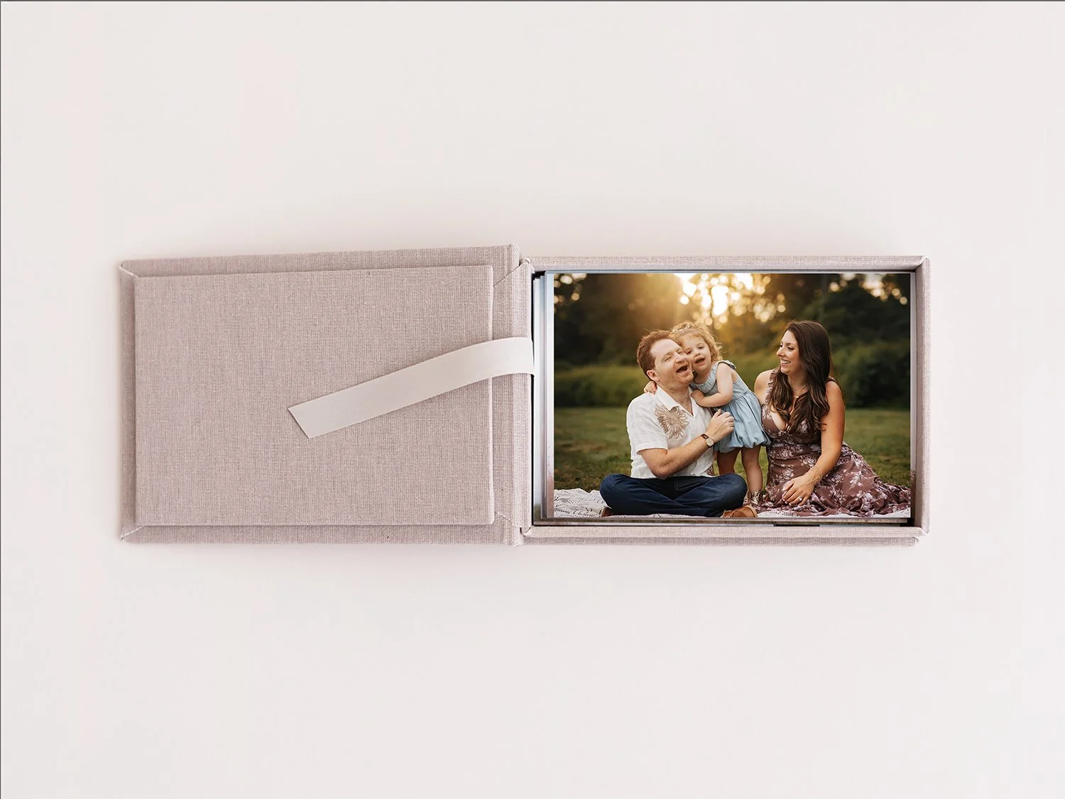 Linen Box Inside.jpg