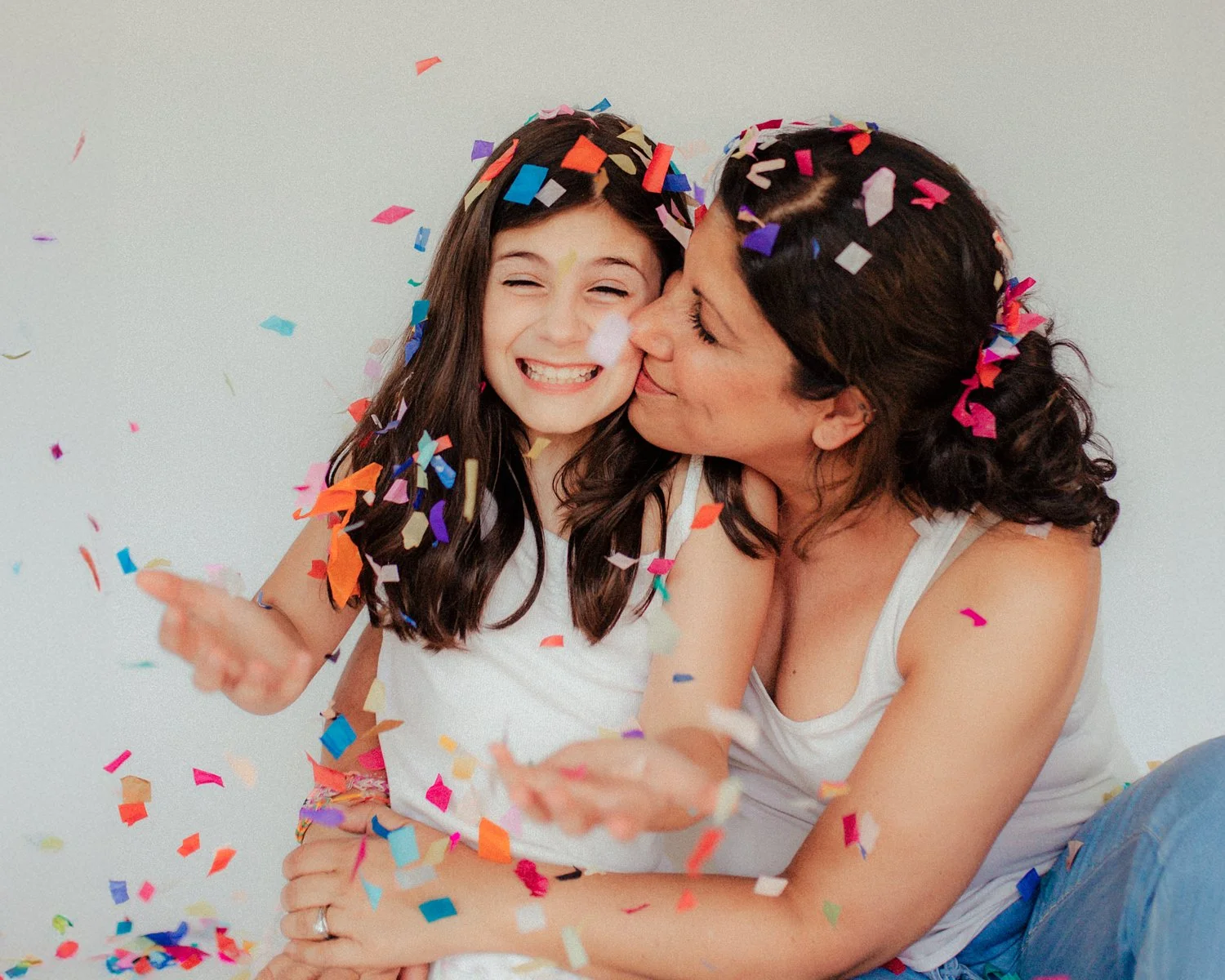 Mom and Daughter motherwhood session with confetti in new jersey