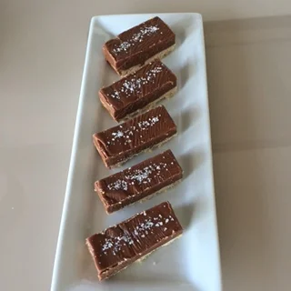 Salted Chocolate Caramel Cookie Bars