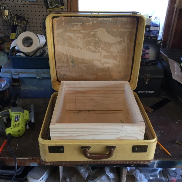 Dry fitting the pine boards to make sure they fit before I start glueing them together. 
