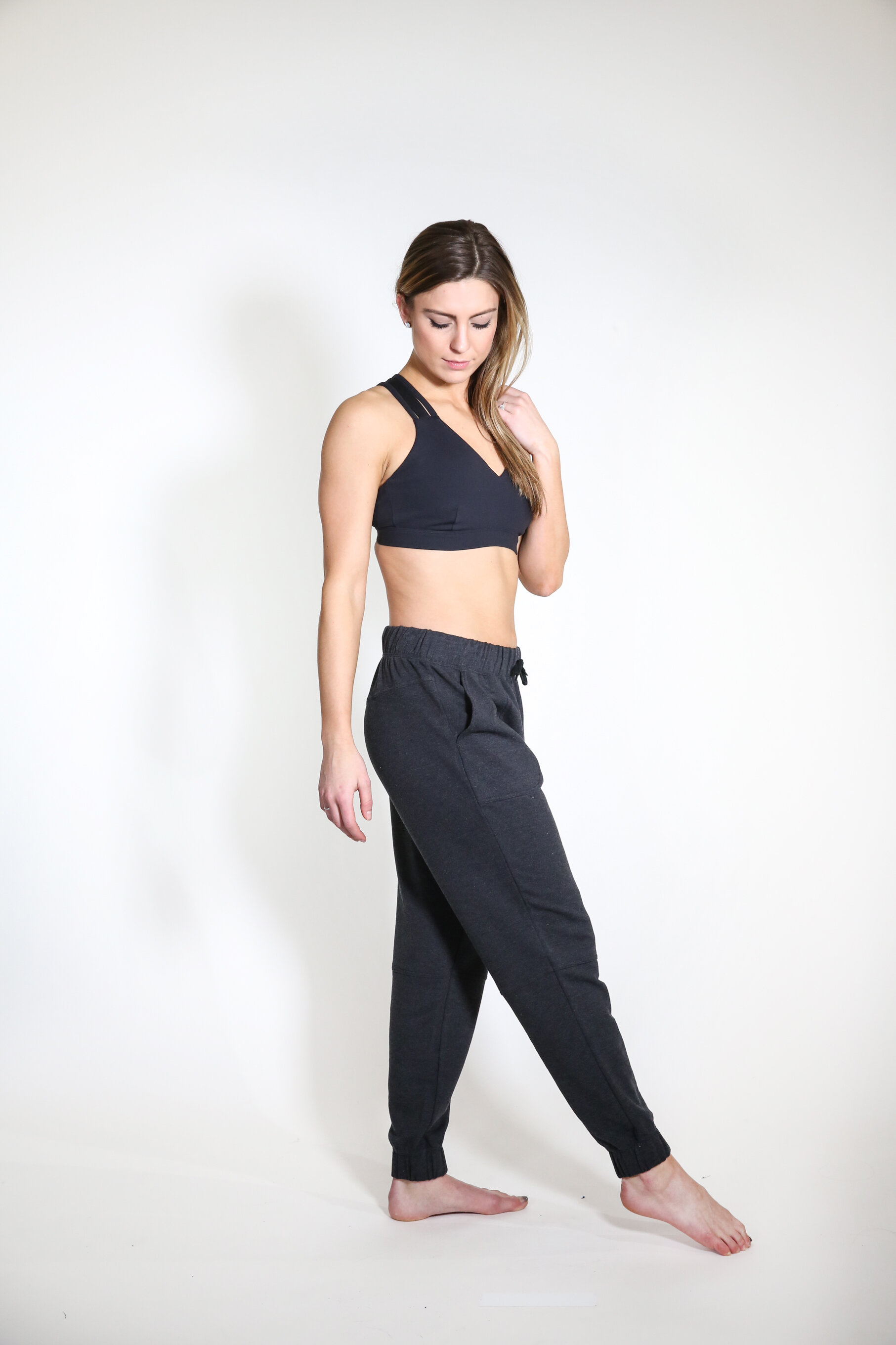 Look20_CharlesLS_StevieLegging_DelanceyBra_SideC06.jpg