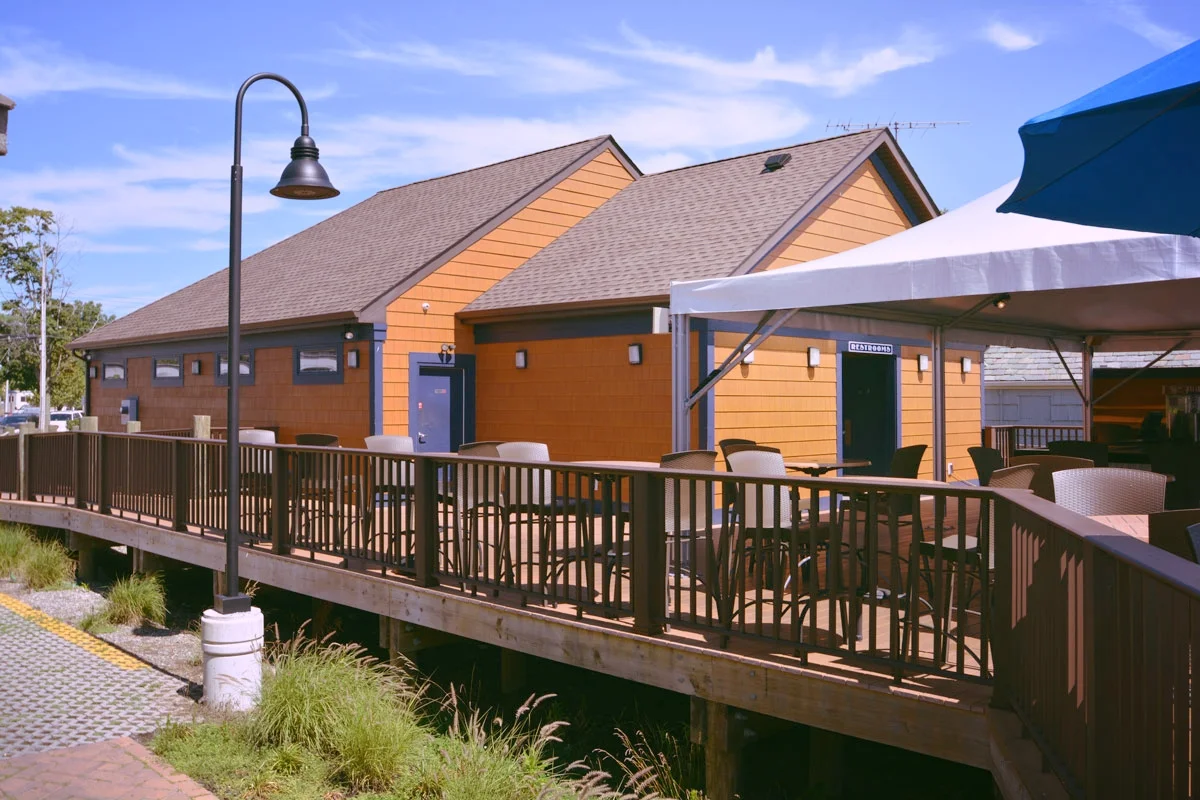 BAKER'S WATERSTREET BAR + GRILLE | TOMS RIVER, NJ