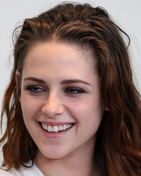 Kristen needs a good shampoo to add the volume back into her hair!