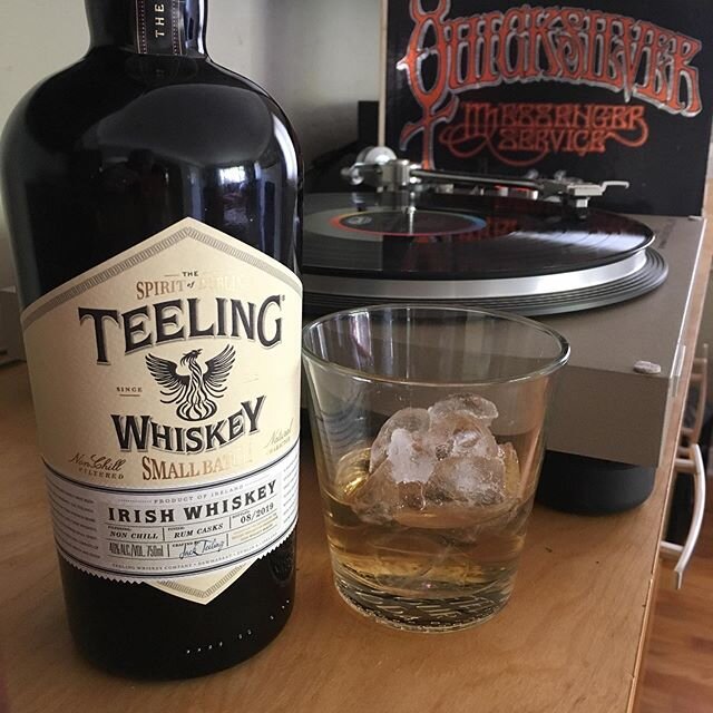 All in all not a bad pairing for Friday evening. I like Irish whiskeys this one&rsquo;s pretty darn good. And the album is not bad.
#teeling #vinyl #whiskey