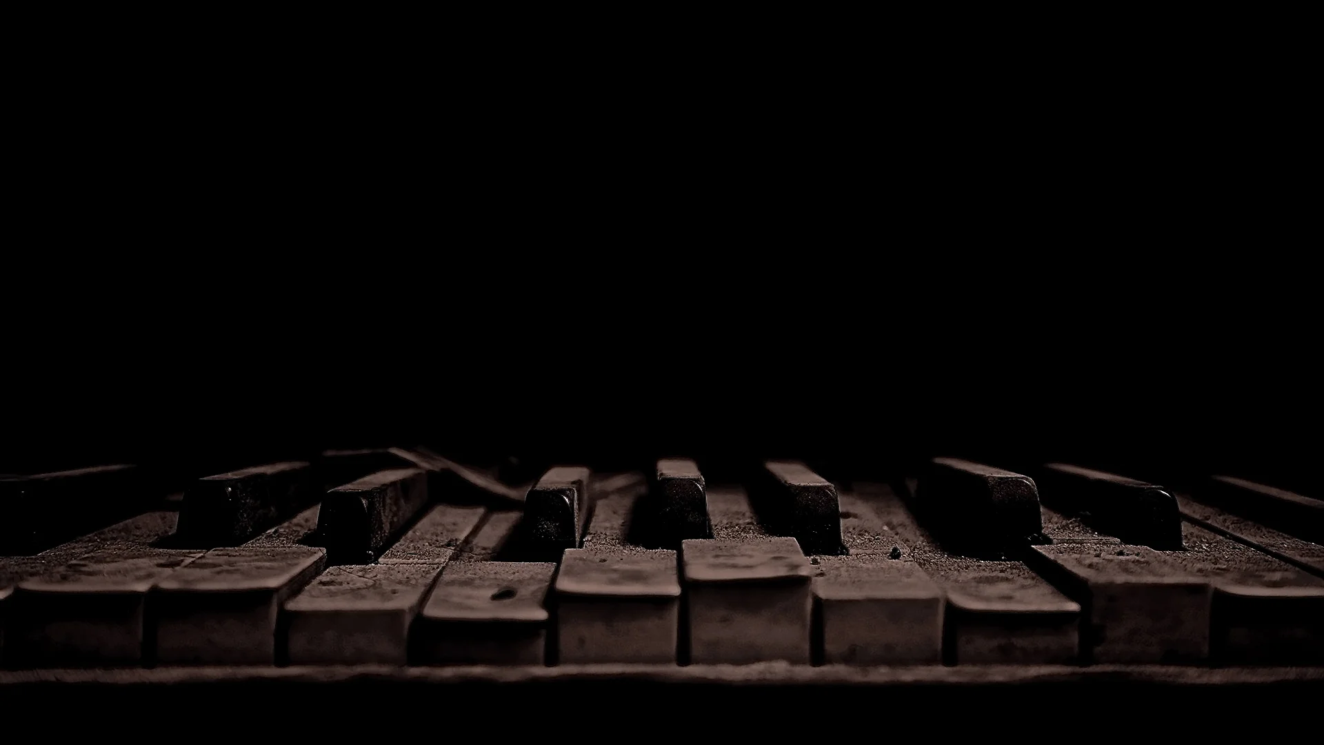 old broken piano keys - Version 6.jpg