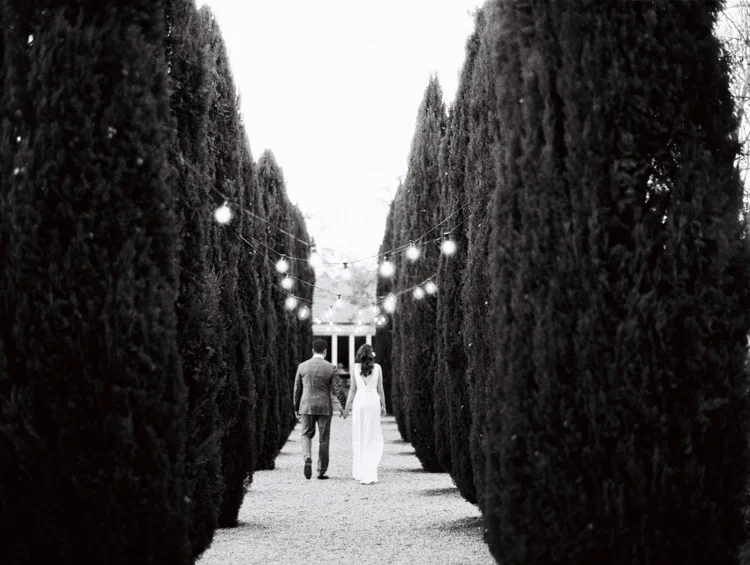 wedding-mandalay house and garden-bride and groom photos
