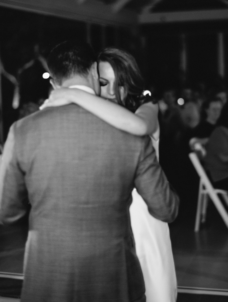 wedding photography adelaide hills-mandalay house and garden-bride and groom first dance