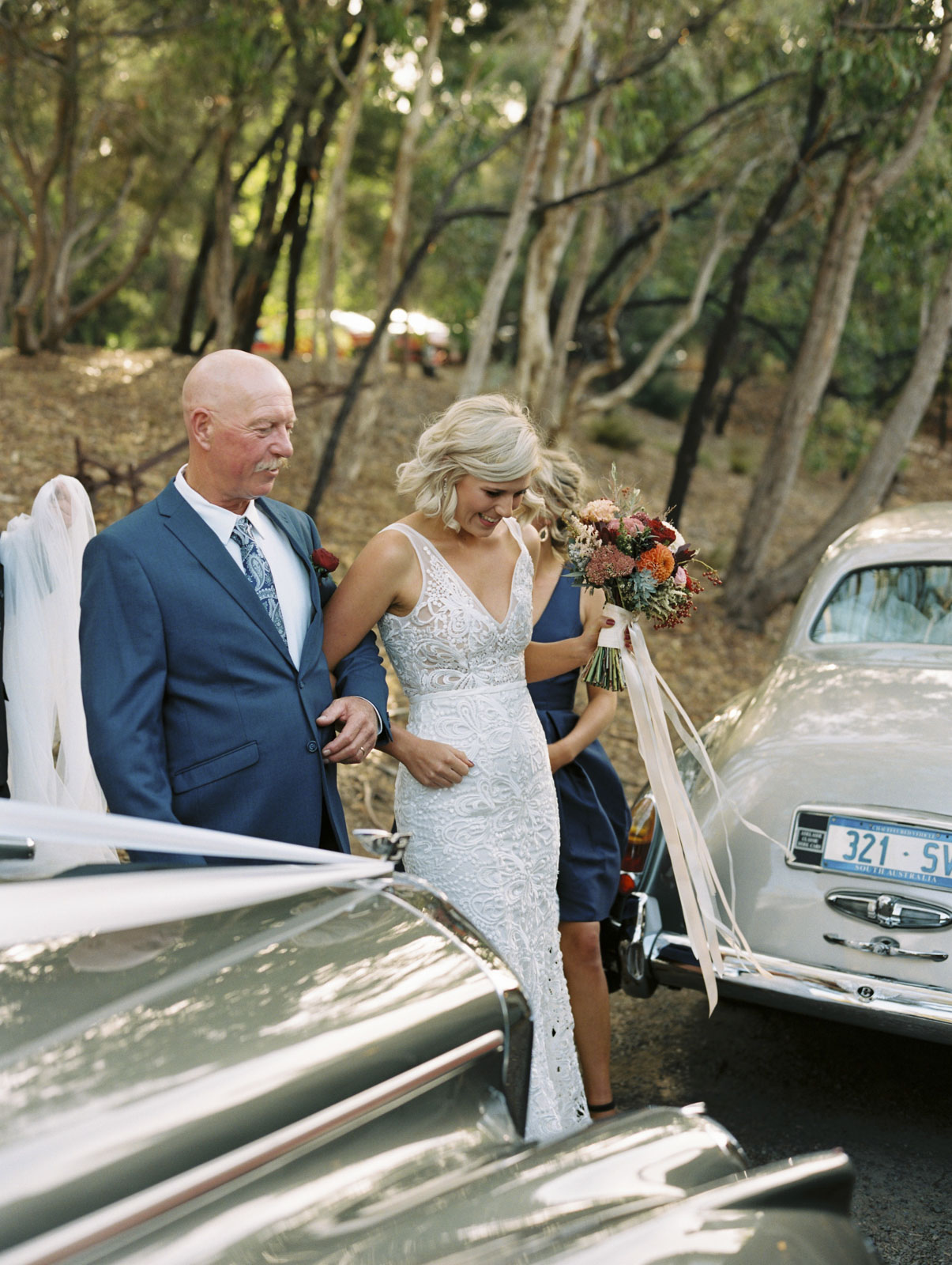 MOUNT-LOFTY-RANGES-VINEYARD-WEDDING_0026.jpg