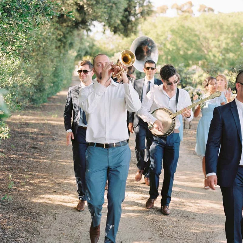 Create a wedding timeline is easy with these steps