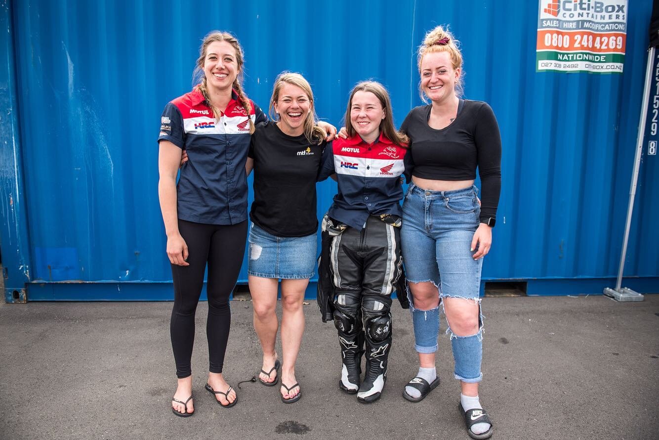 So good to see more and more women racing motorbikes across all classes. These ladies all rode at the @cemeterycircuitofficial Boxing Day street races in Whanganui. 
Photo 1-
@miri_banks Supersport 300
@avgas F2
@billiefullerz Suzuki Gixxer 150
@turi