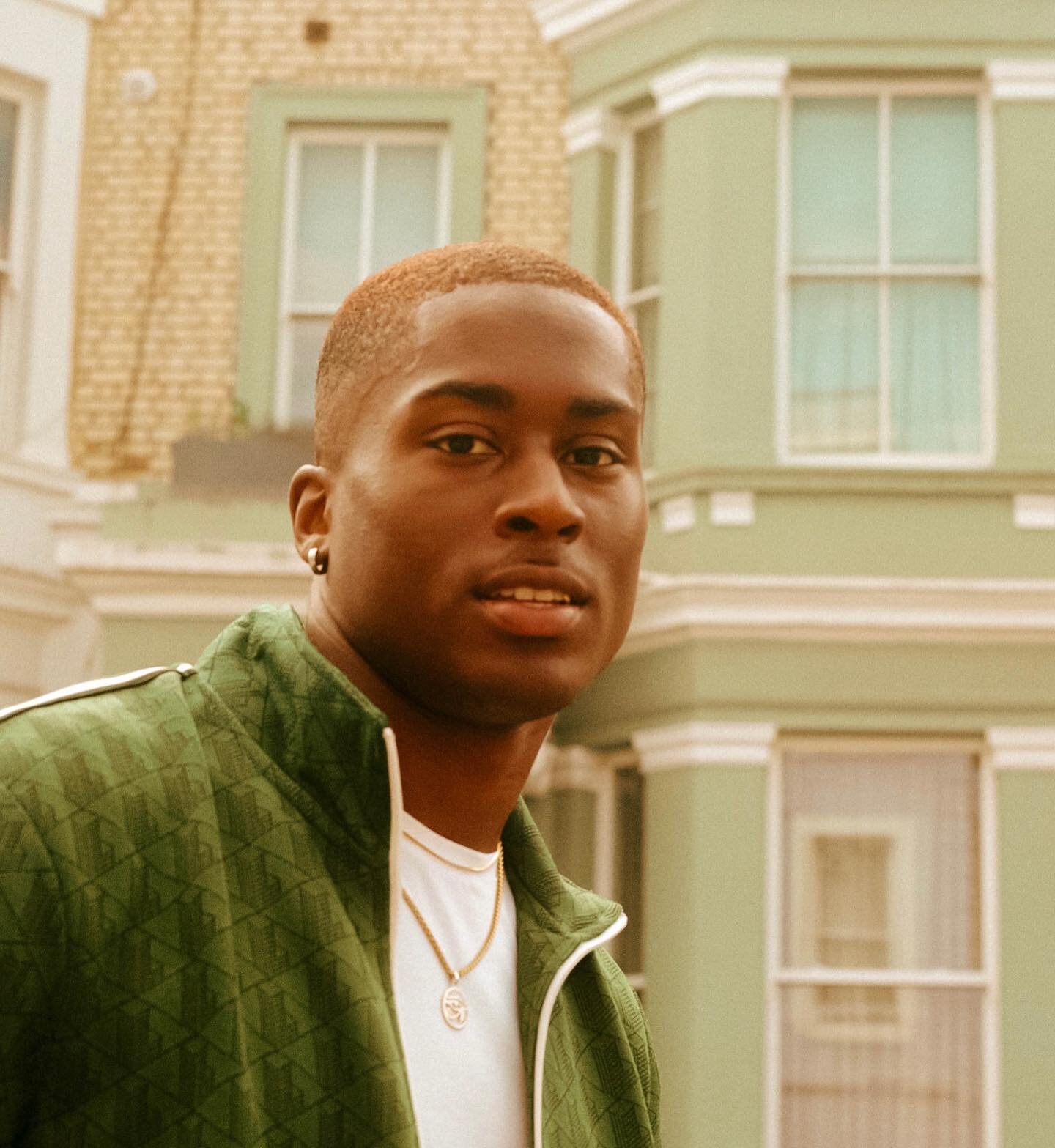 Showcased the real and original Notting Hill ahead of carnival. @devojiofficial on film, styled by @yazjohnsonn. 

#nottinghillcarnival #nottinghill #photography #editorial #filmphotography #portra400 #lacoste