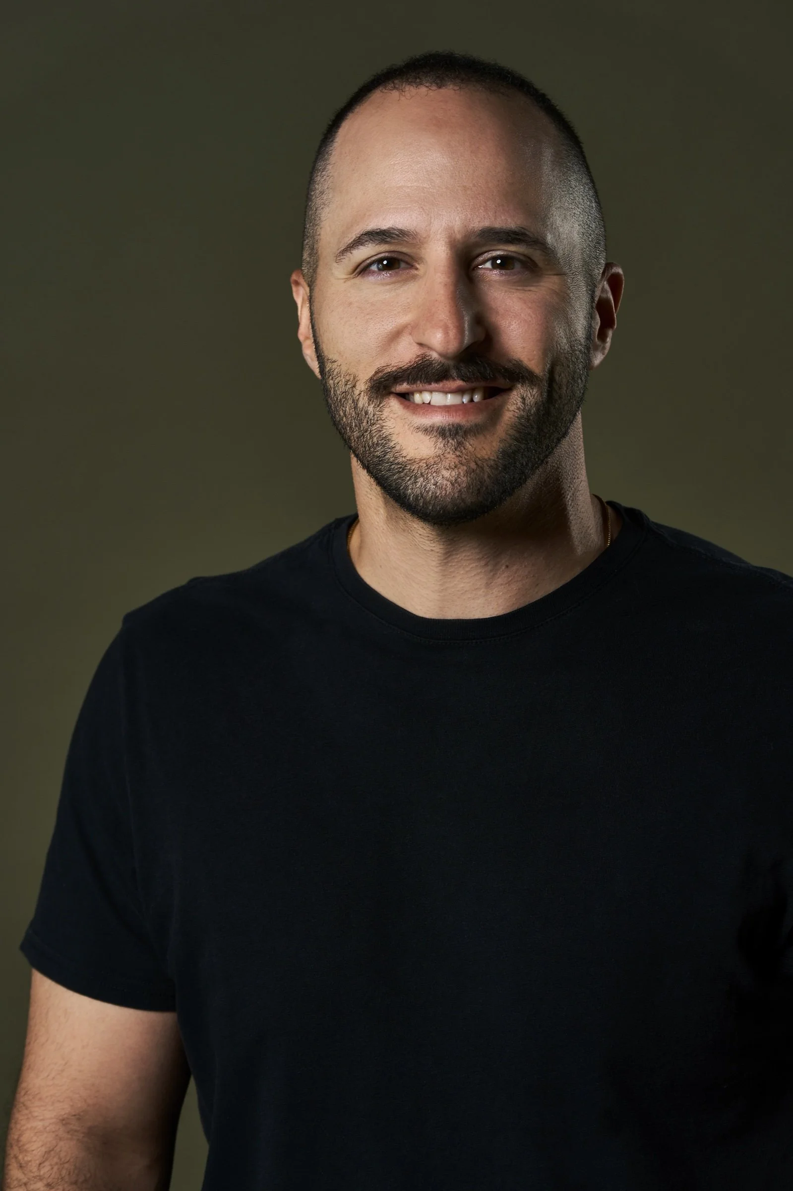 Joe-Abousakher-comedian-headshot-1.jpg