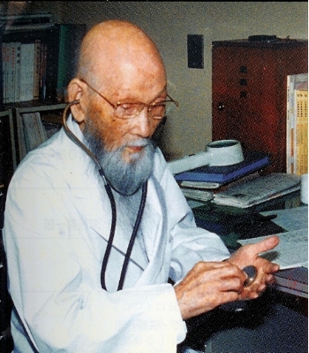 Dr. Hara credited his longevity to daily application of okyu (moxibustion).