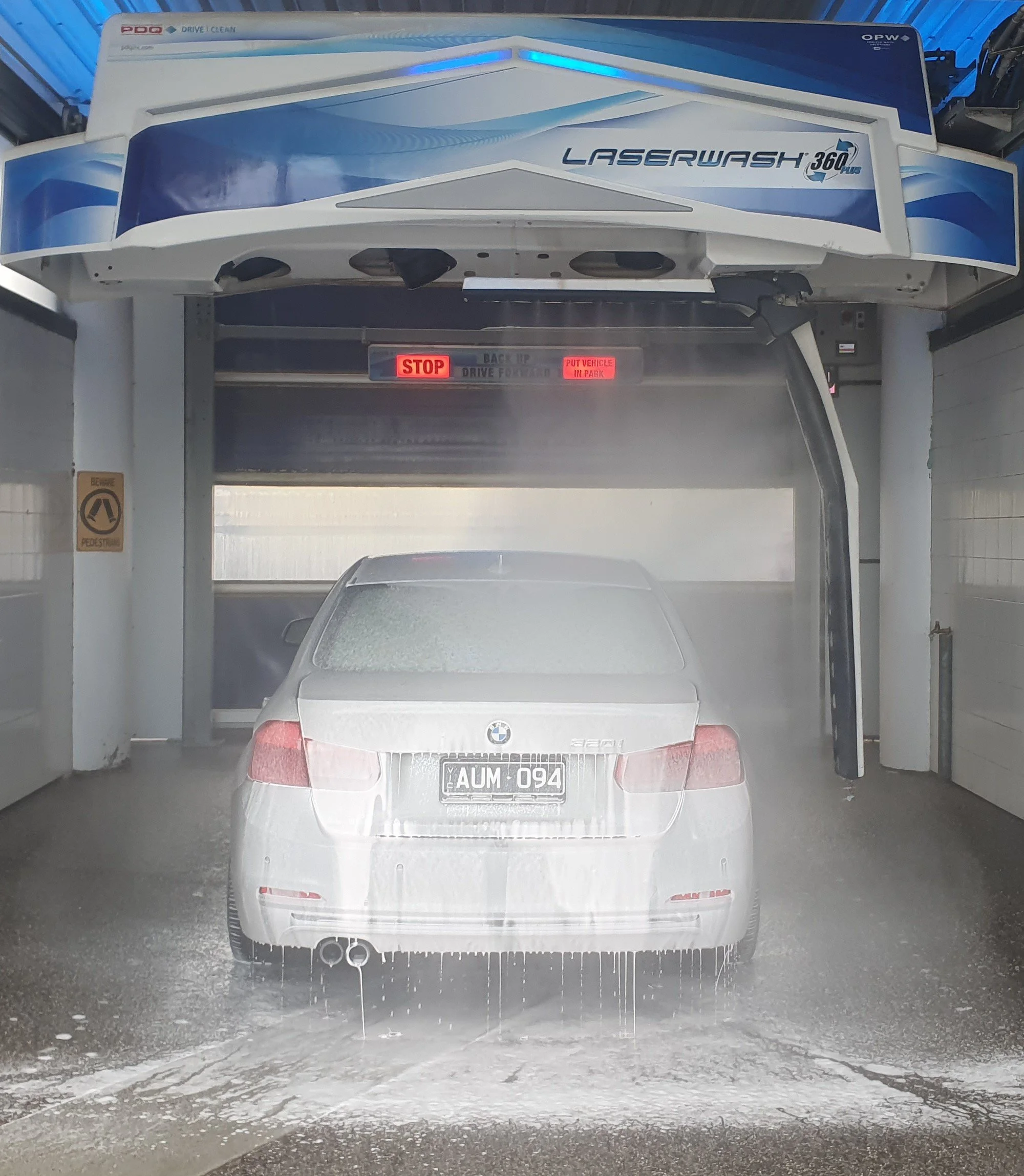 Purple Octopus Laserwash 360 Touch Free Automatic Car Wash — Purple