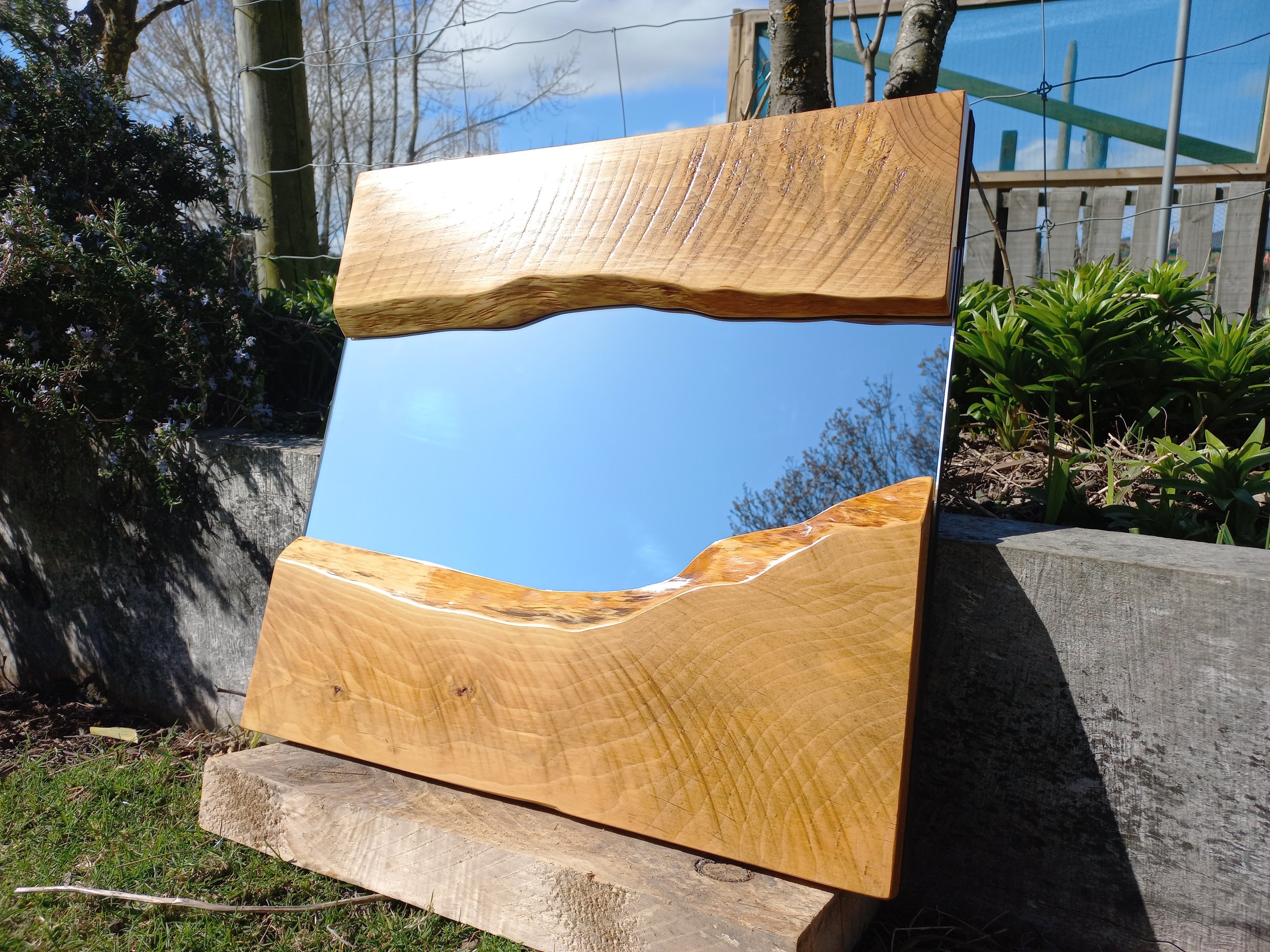 num1 mirror (8).jpg