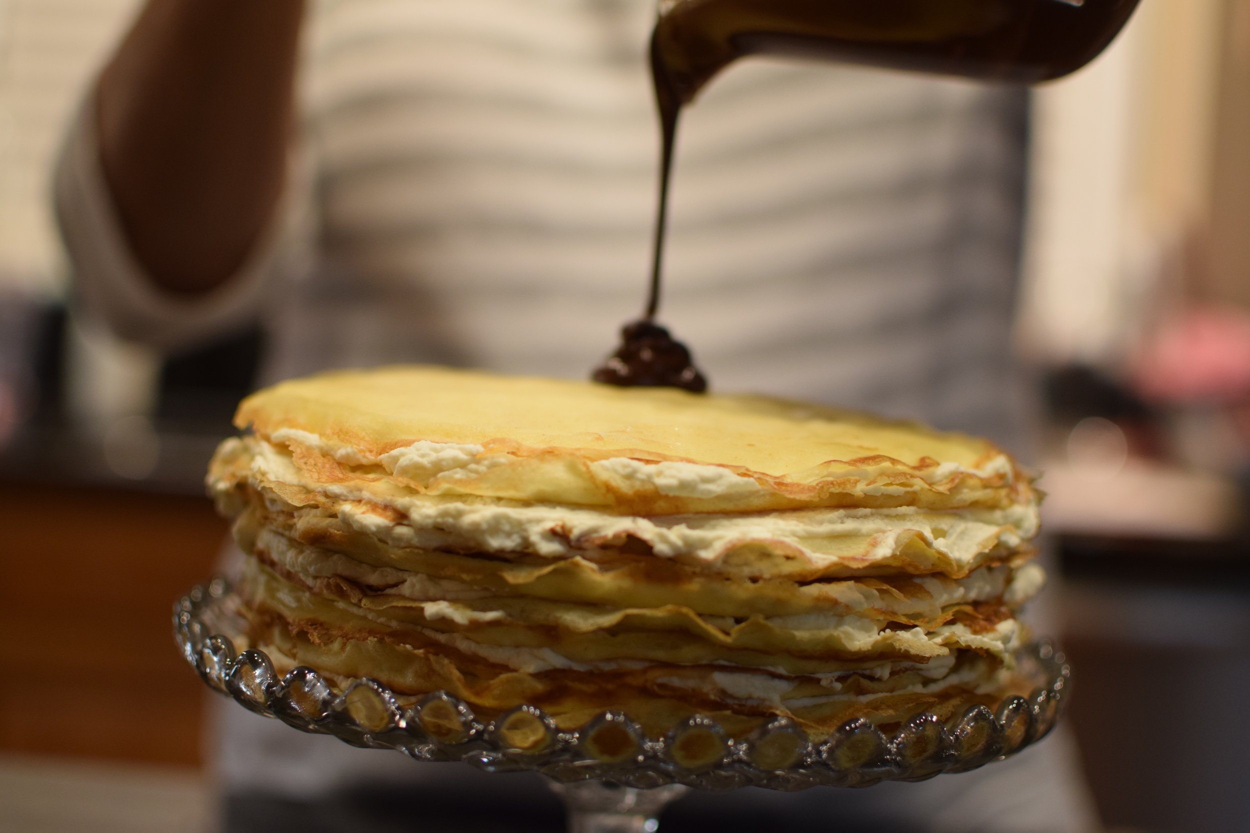 Ahhhhhh. You can let it run down the sides, but I loved the messy imperfect edges.