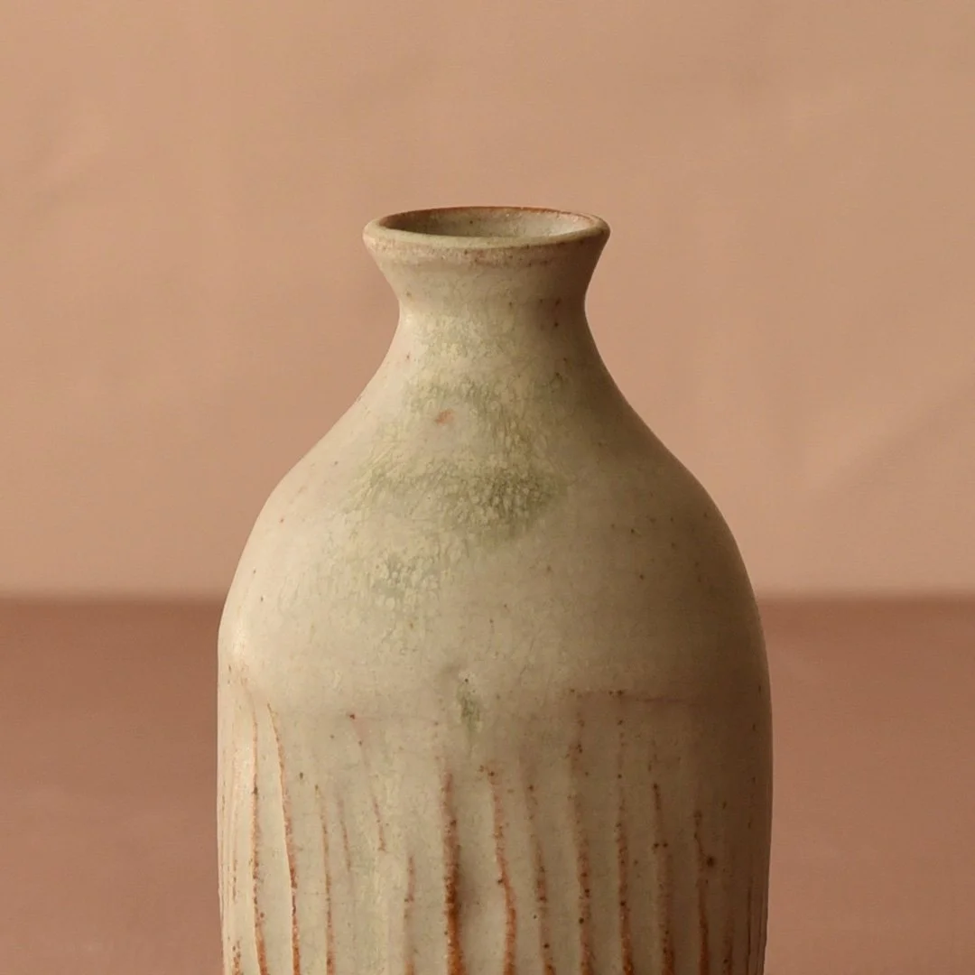 SmallFlutedVase2.jpg