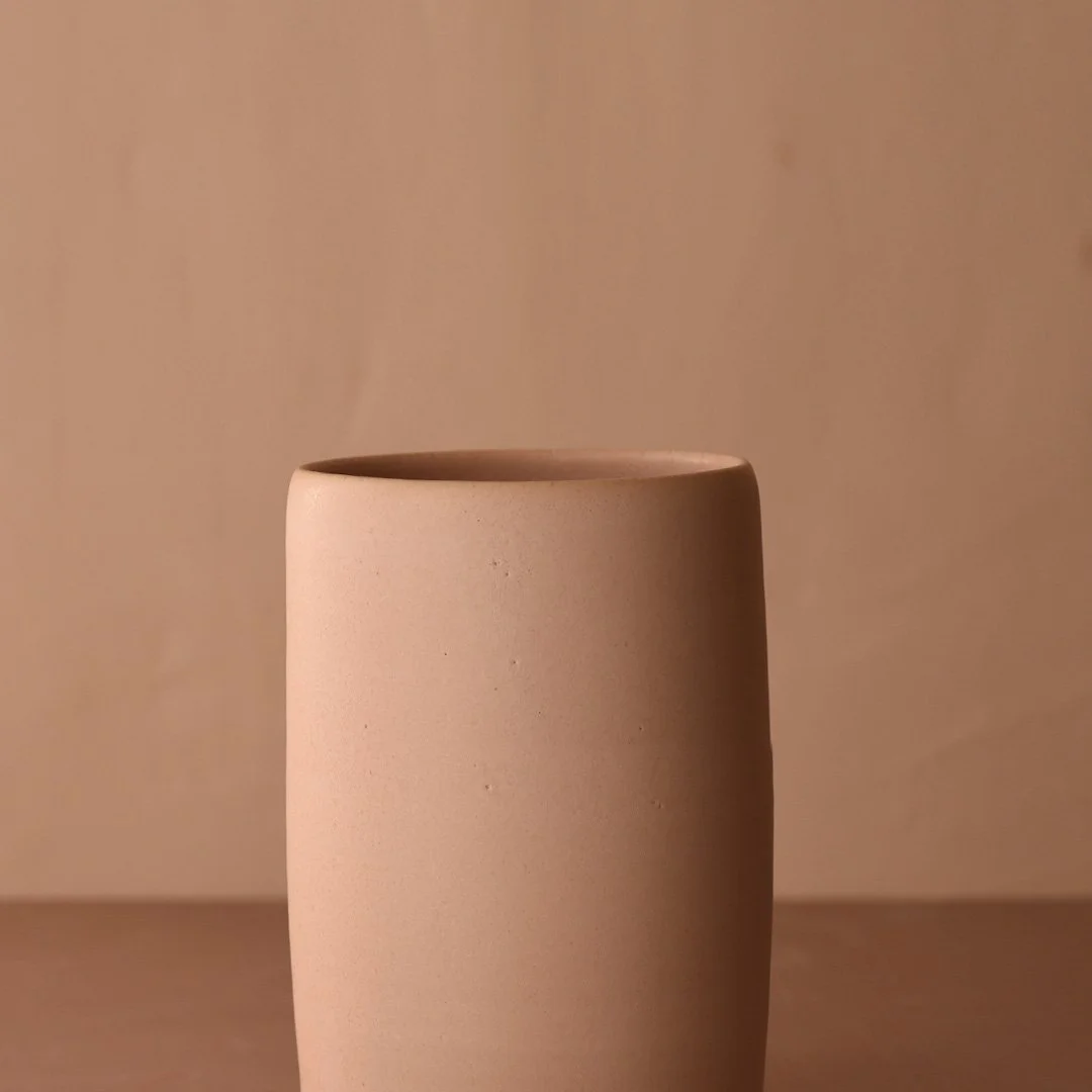 CylinderVaseEarthPink1.jpg