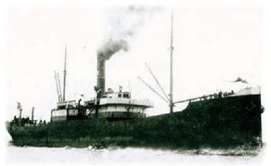 This is the Amicitia which is a similar ship built by the same builder, Bergens Mekaniske Verksteder 