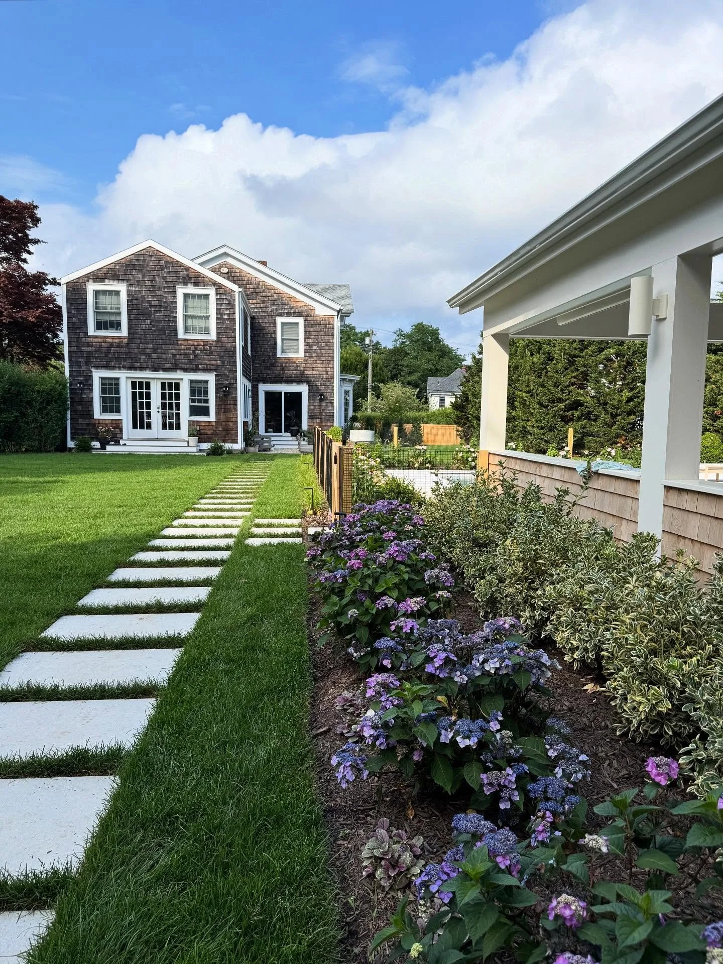 Nearly done with our recent pool house project. Love seeing it all come to life 🌸, and the big smiles that come with it 😃 More pics soon.

#landscapedesign #summer #northfork #poolhouse