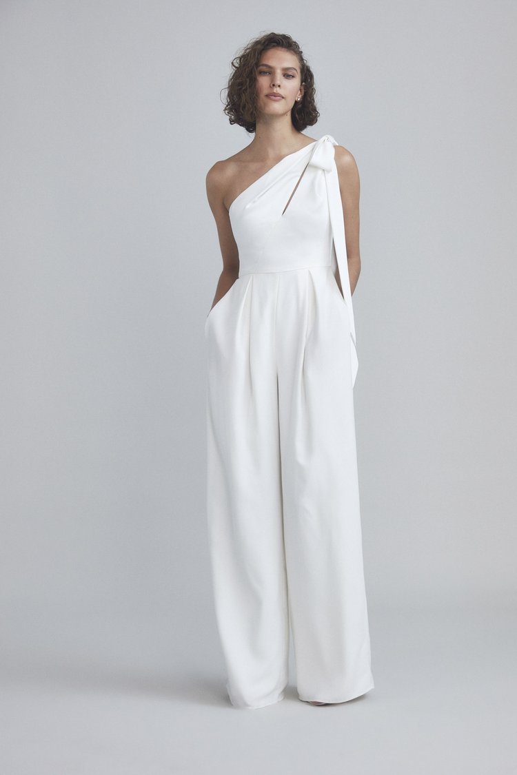 Amsale_LittleWhiteDress_LW194_FluidSatin_One-shoulder_Bow_Pockets_Front1_750x.jpeg