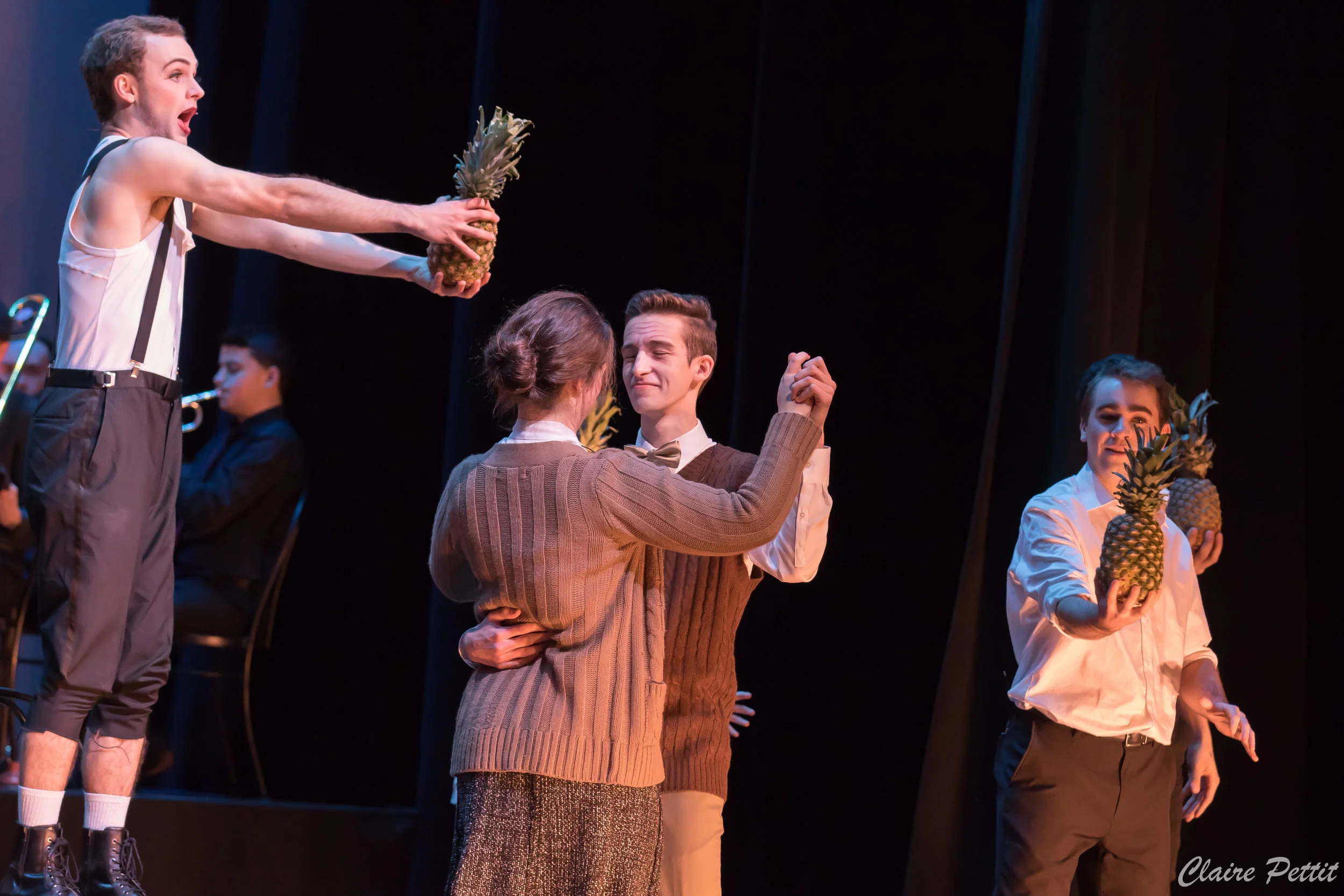 NUStage_Cabaret-207.jpg