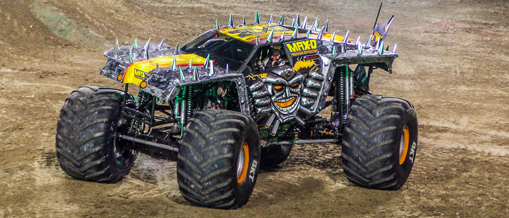 Tom Meents and Maximum Destruction at the 2016 Monster Jam World Finals