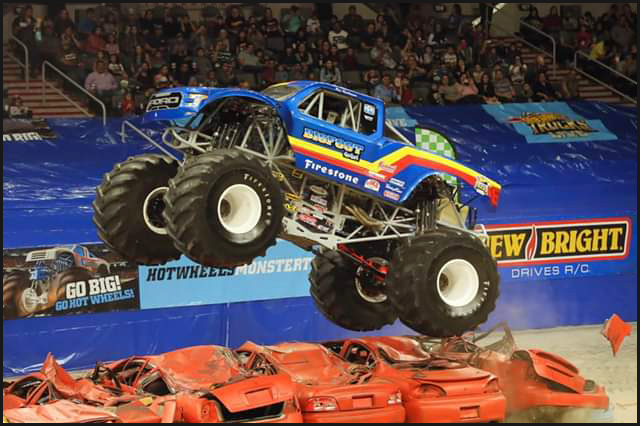 Darron Schnell made the home-state crowd smile with a few wheelie contest wins, and the opening Titan Cup triumph.