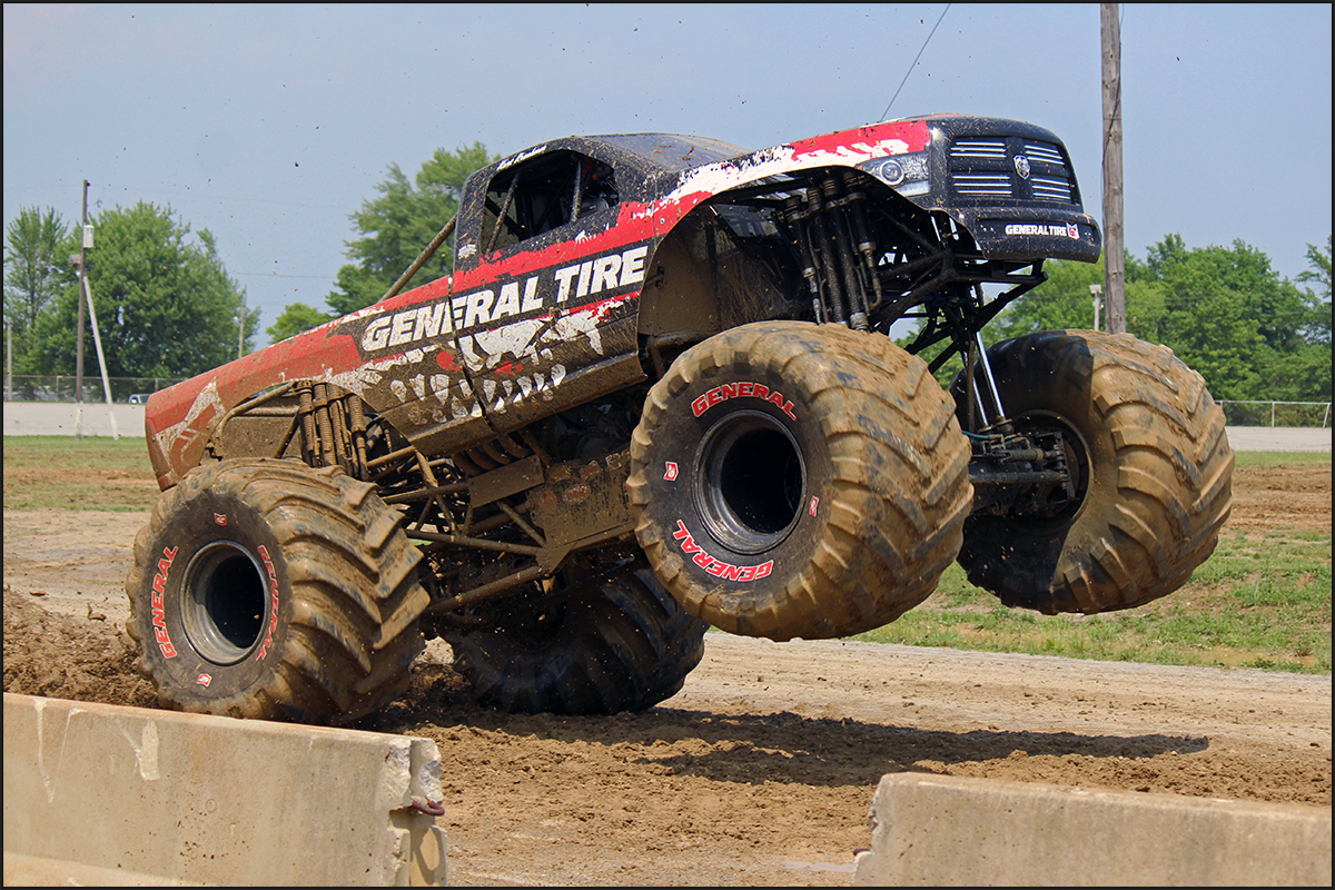 general-tire-all-about-horsepower-photography.jpg