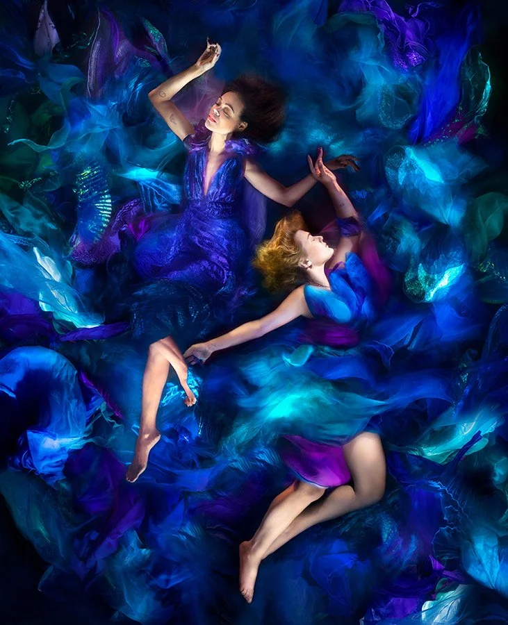 Muses of Avatar - Zoe Saldaña and Kate Winslet - In celebration of Avatar: The Way of Water and the global “Keep Our Oceans Amazing” campaign, James Cameron and Disney commissioned renowned underwater photographer Christy Lee Rogers