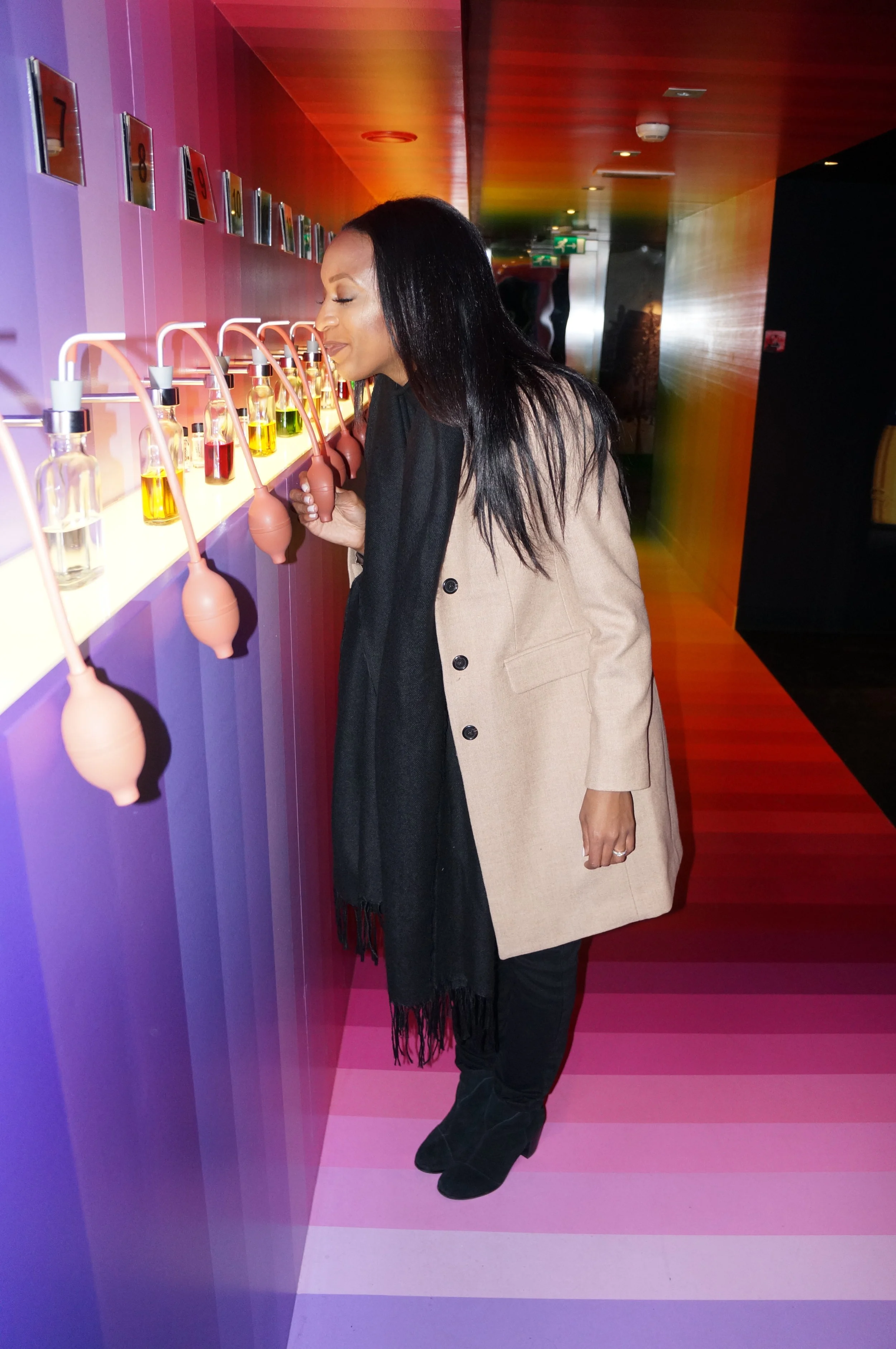  GUESSING LIQUEUR FLAVORS BY SCENT AT HOUSE OF BOLS 