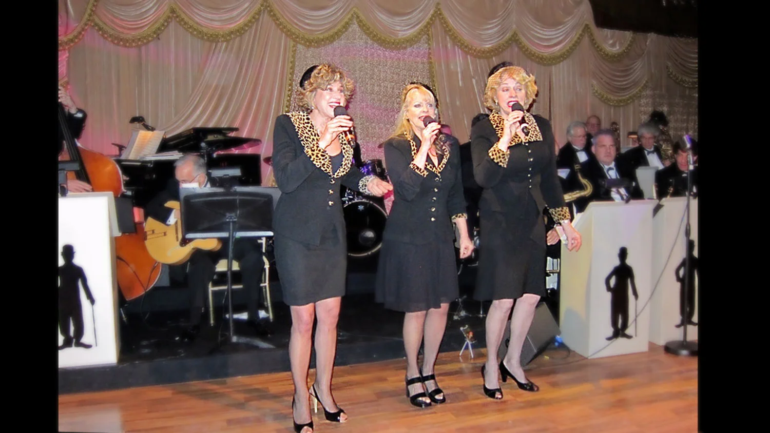 String of Pearls in retro mode!