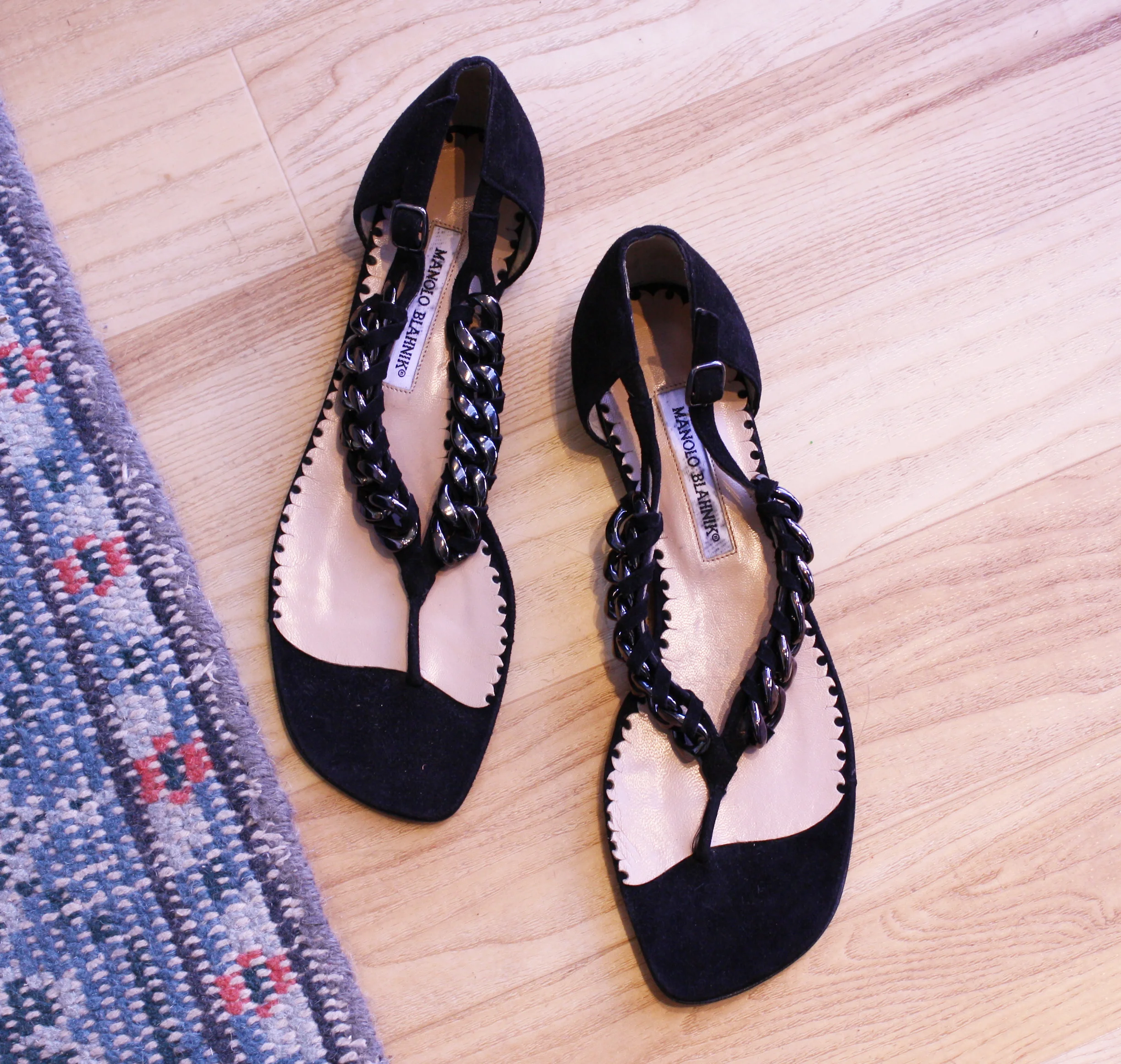 manolo-chain-sandal-1.jpg