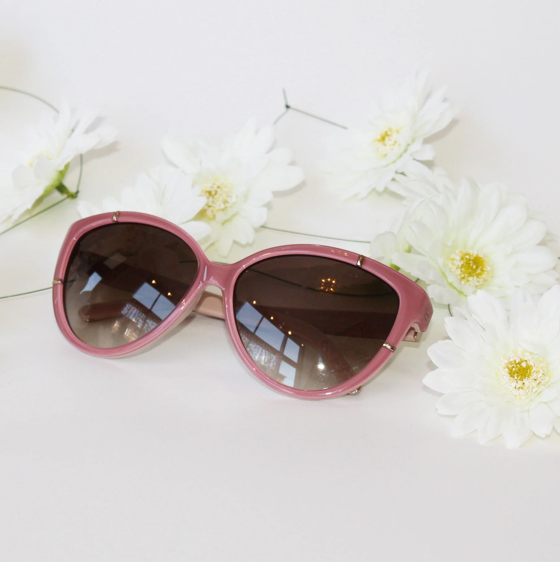chloe-sunglasses-1.jpg