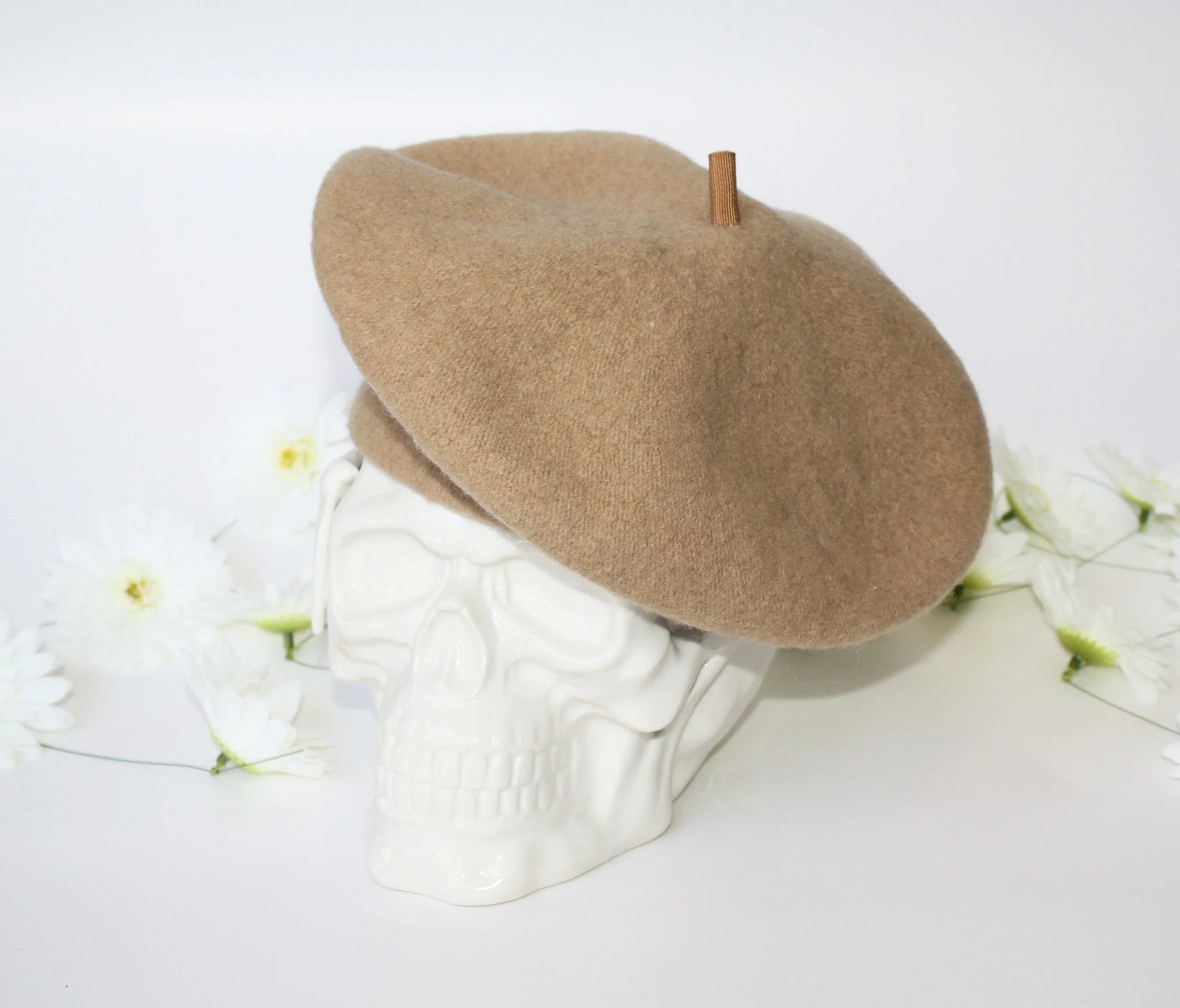 lola-beret-1.jpg