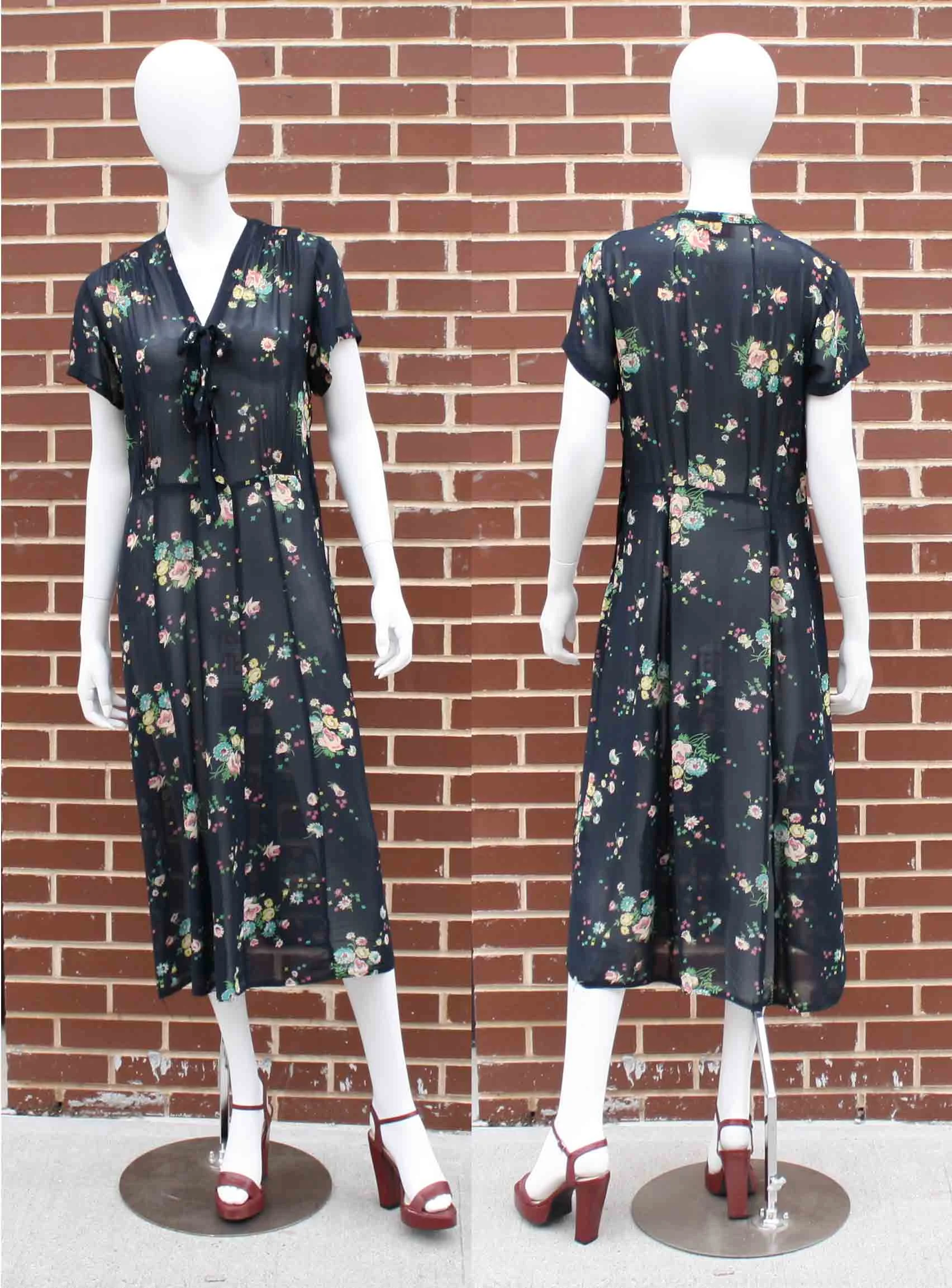 1930s-Puritan-dress-1.jpg