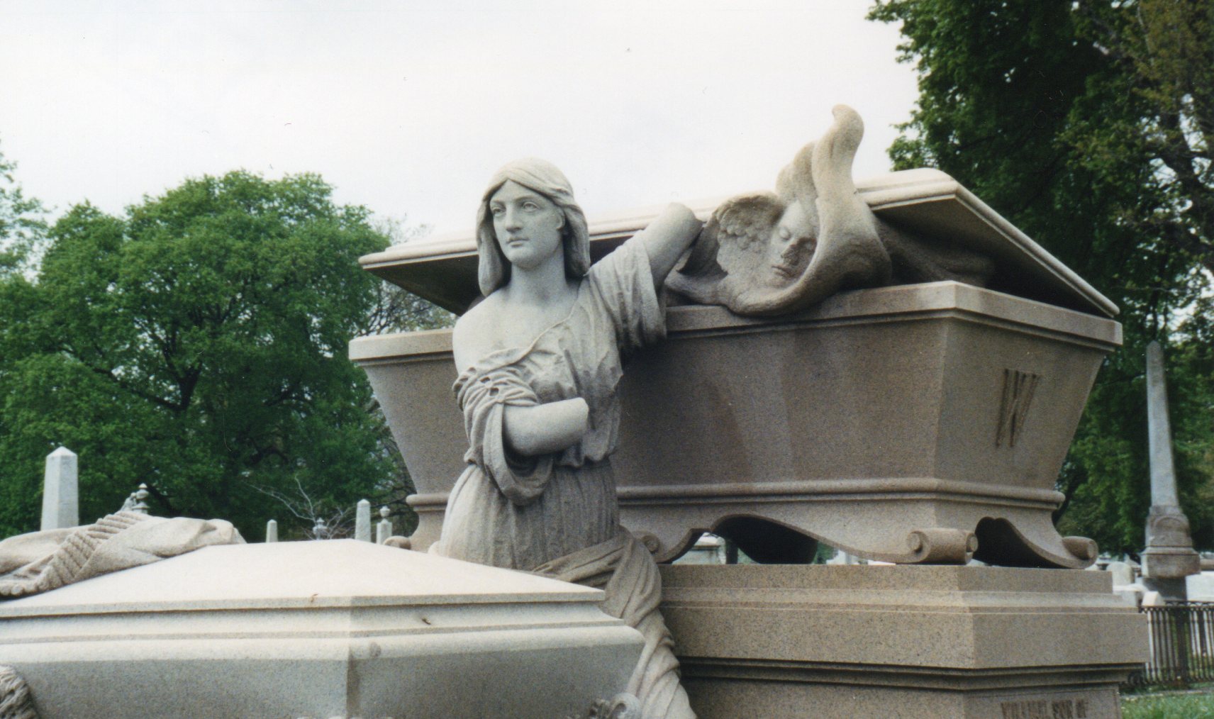 Laurel Hill Cemetery, courtesy of CemeteryTravel.com