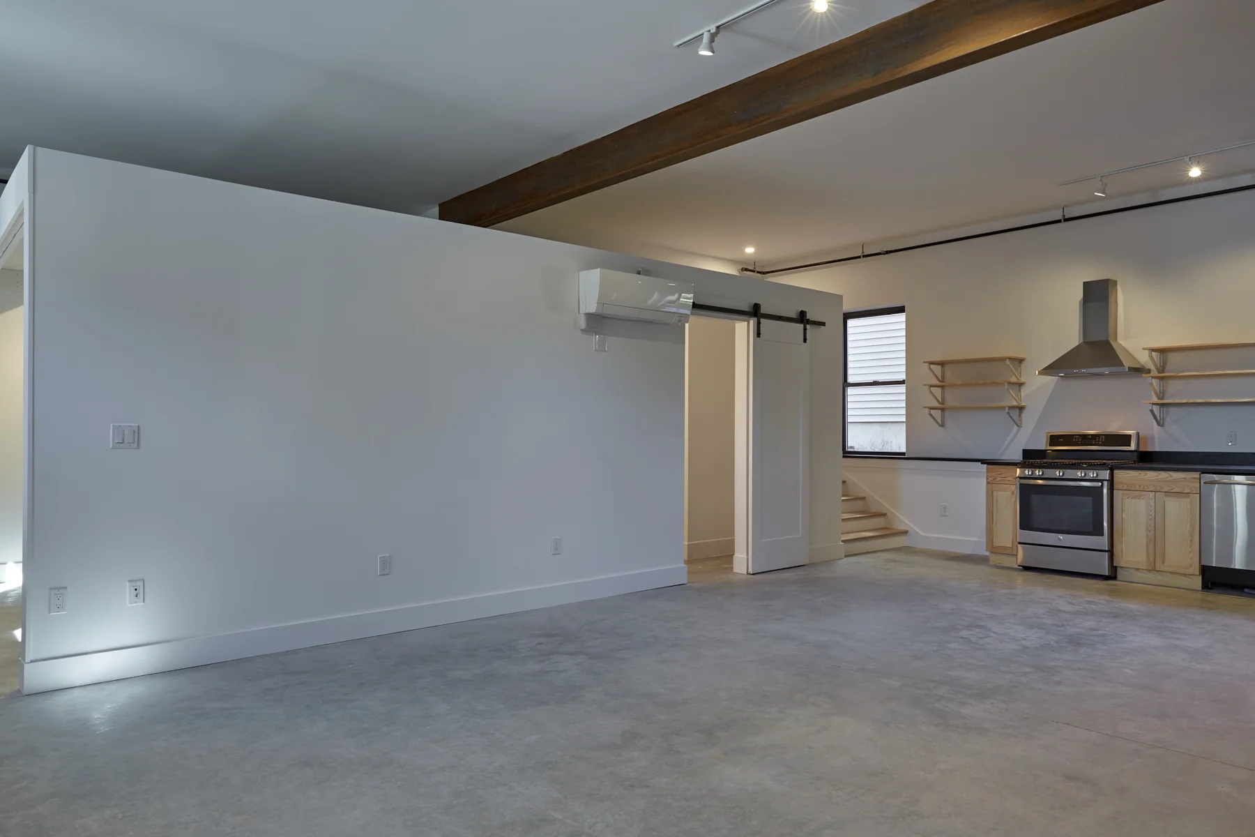 EastEndLofts_Oct_Interiors-28.jpg