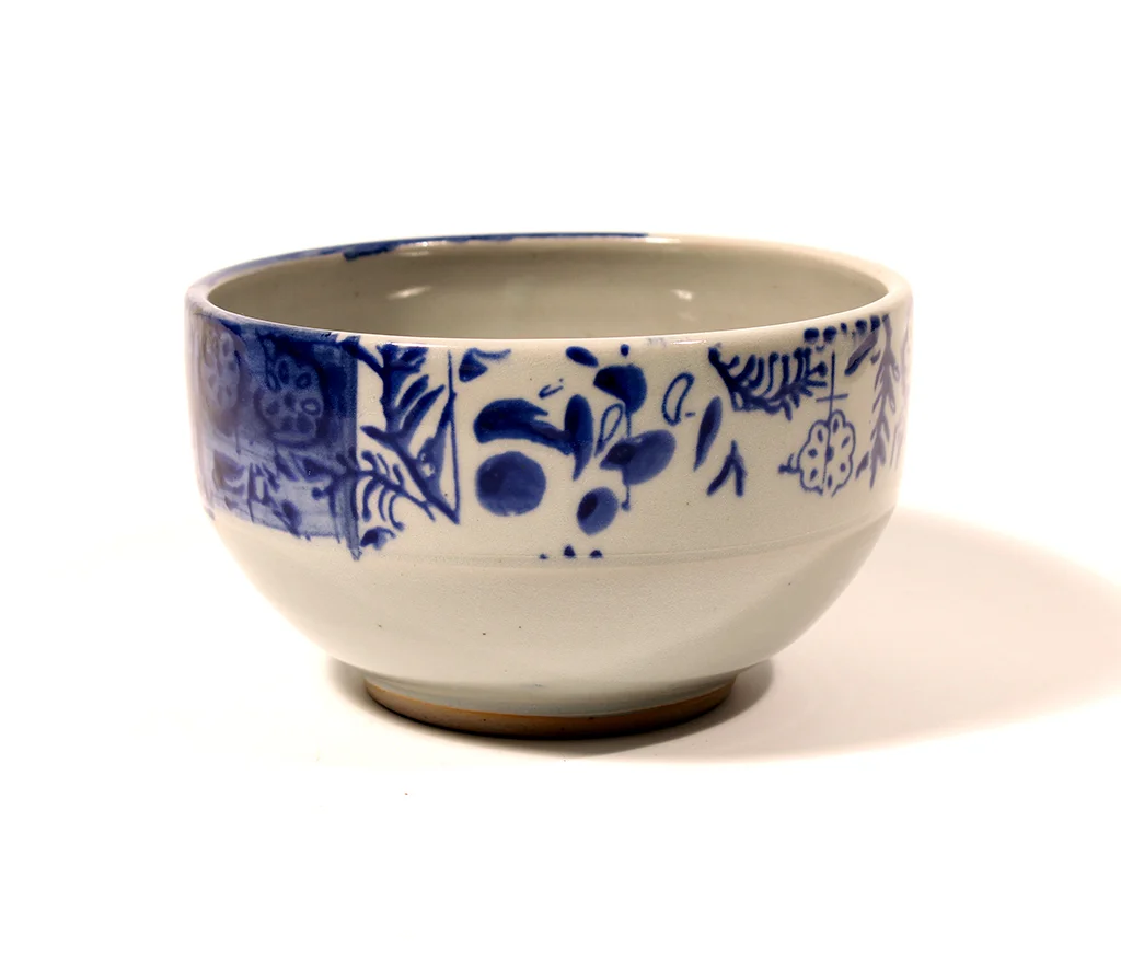 Dukat_Floral_MedBowl_01.jpg