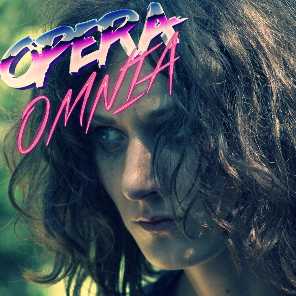 OPERA OMNIA S02E01 - PETER STRICKLAND - KATALIN VARGA