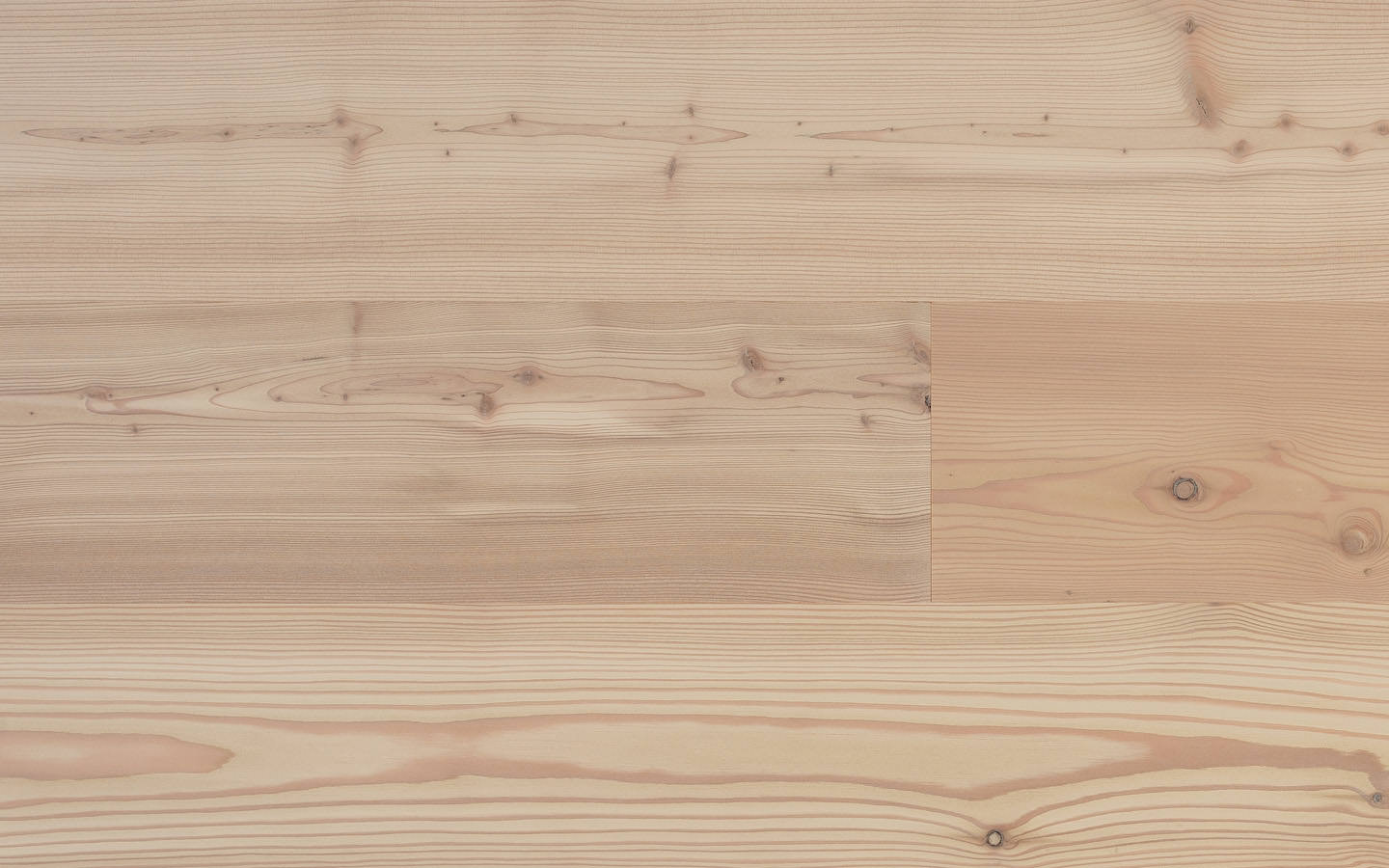 Chateau Larch 'Tradition' White Oiled