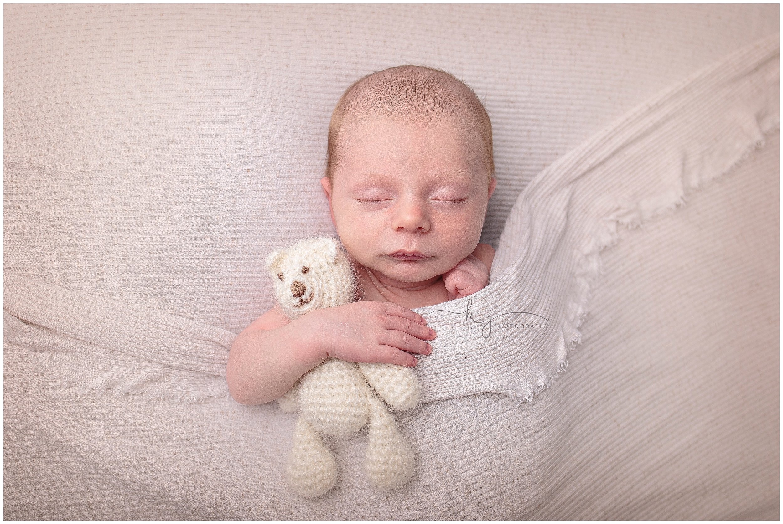Kayla J Photography, newborn photographer, seattle newborn photograher, newborn boy, newborn studio photographer (9).jpg