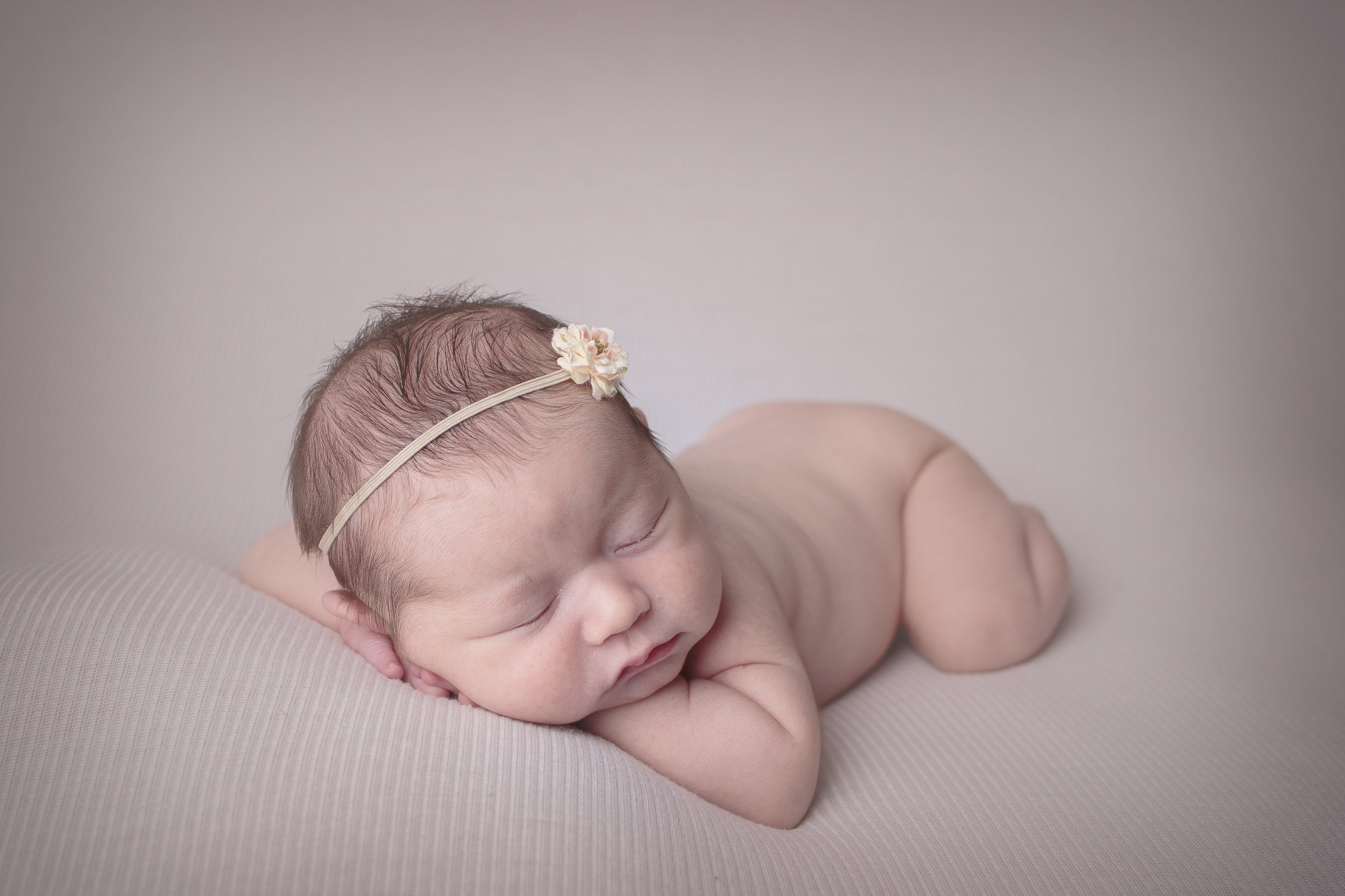 Redmond Newborn Photograher (8).jpg