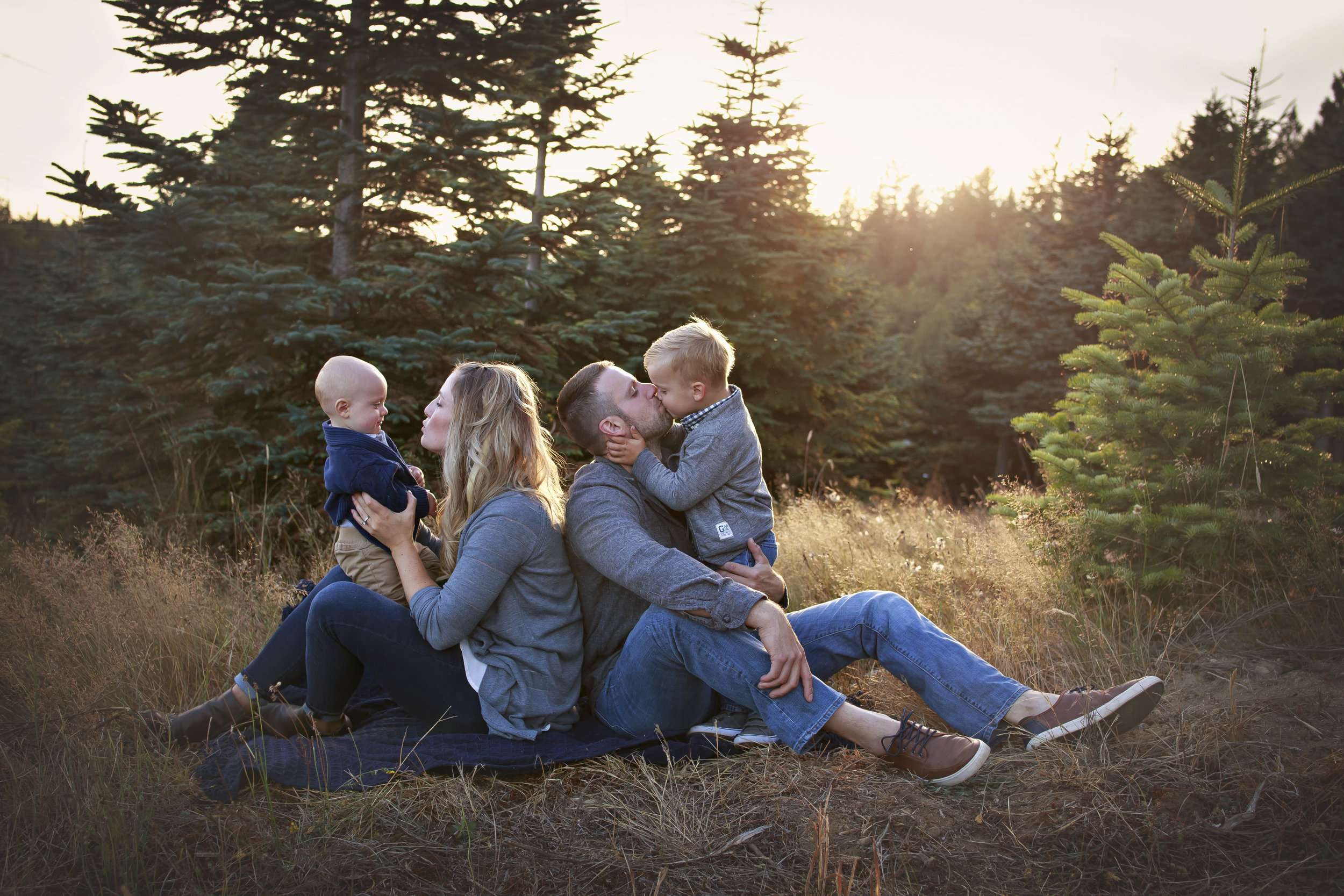 Snohomish County Family Photographer (2).jpg