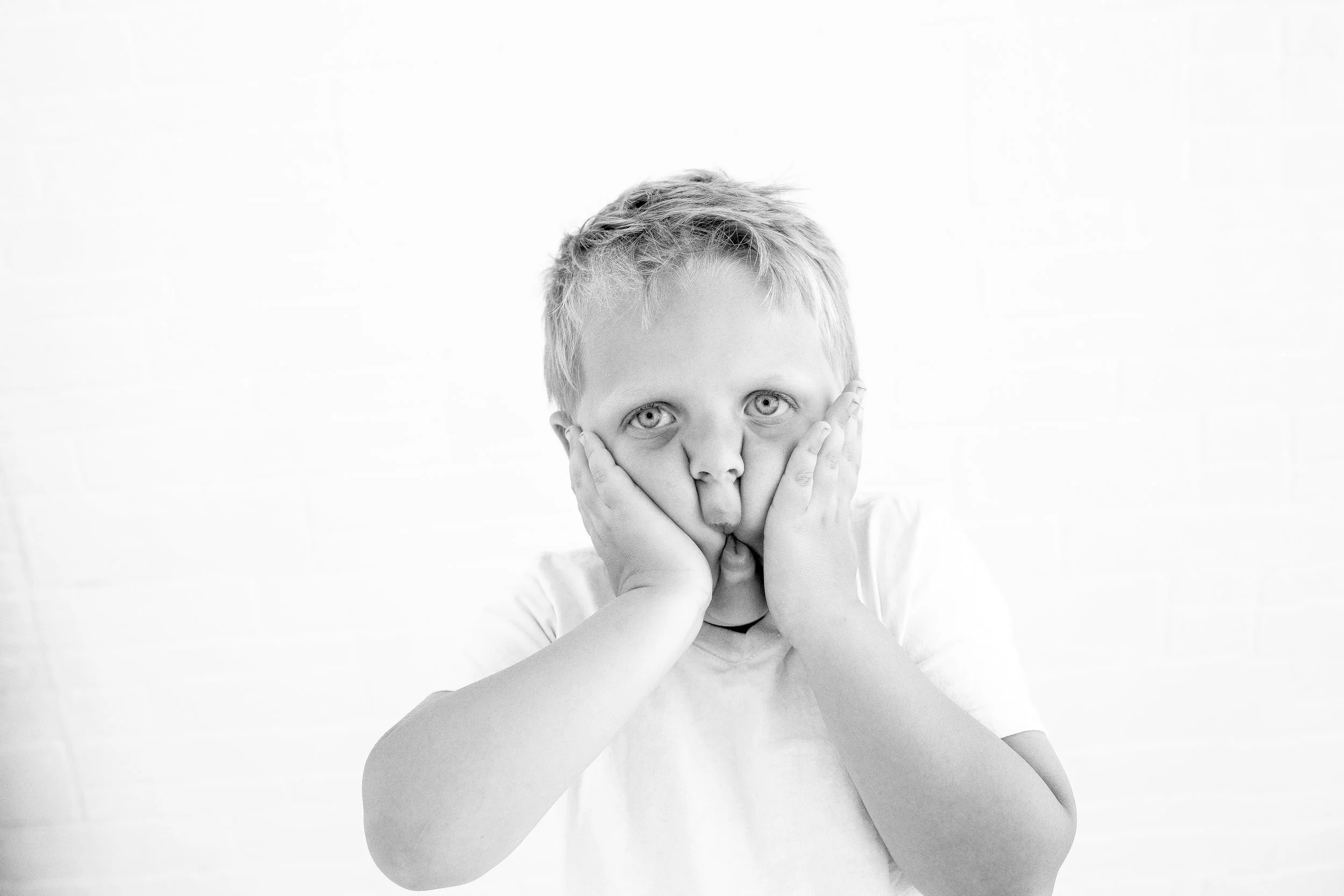 Personality Portraits Minis ~ 250.oo (50.oo retainer) MARCH ONLY