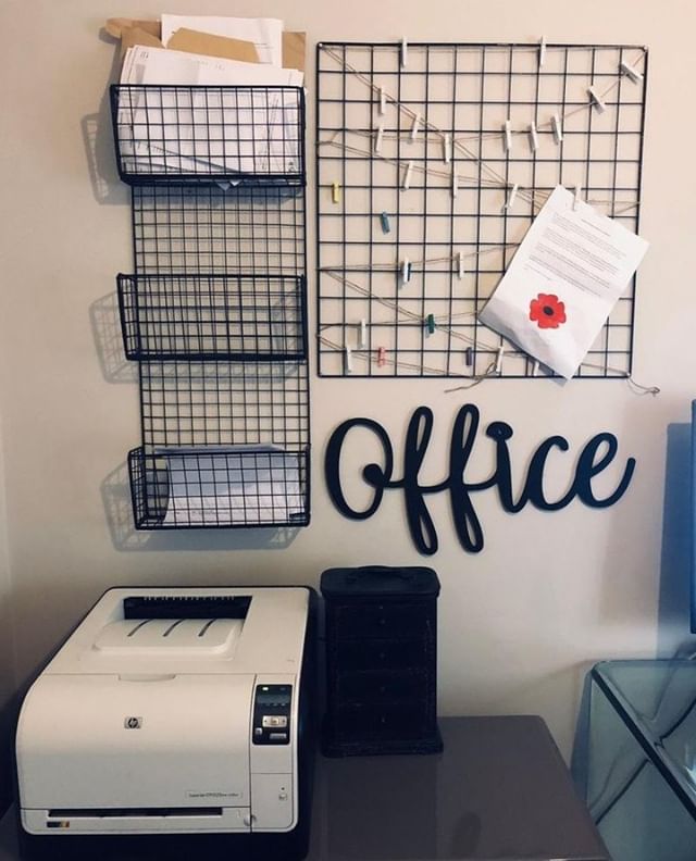 Simple, stylish office sign from @bramblesky⁣
Are you ready for another fun day at work? ⁣
・⁣
#lasercut #lasercutting #lasercutcraft #lasercutdesign #lasercutwork #lasercutsign #lasercutdecor #woodworkingcommunity #lasercutter #personalized #customiz