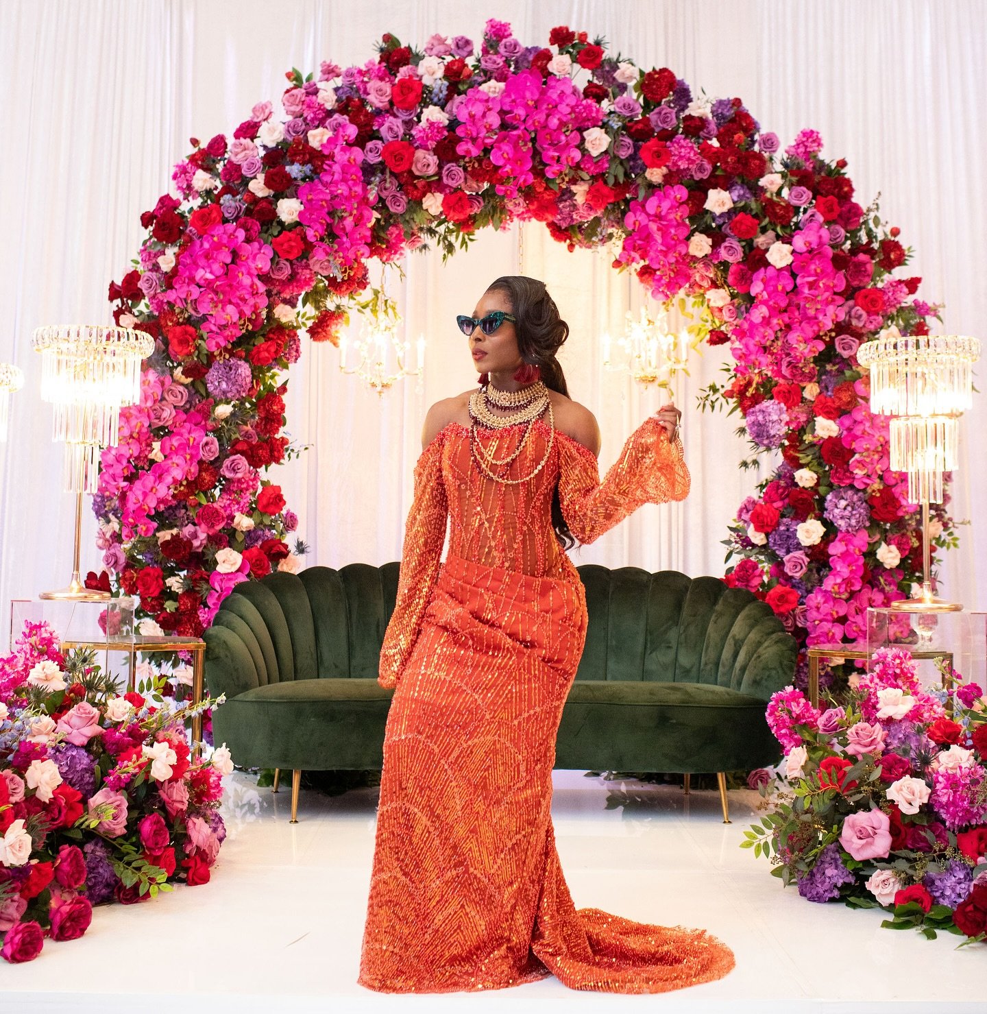 𝐒𝐚𝐥𝐞𝐰𝐚 𝐚𝐧𝐝 𝐈𝐟𝐞 

🌸Decor: @m_sarahdesigns 

👰🏾&zwj;♀️Bride: @yourchocolatedoc 
🤵🏾&zwj;♂️Groom: @ife_balogun.md 
⚜️Planner: @raeaffairs 
💄Makeup artist @bdash_mua 
💇🏾&zwj;♀️Hair  @hairateasebeauty 
📸 Photography @waleariztos
📹 Vid